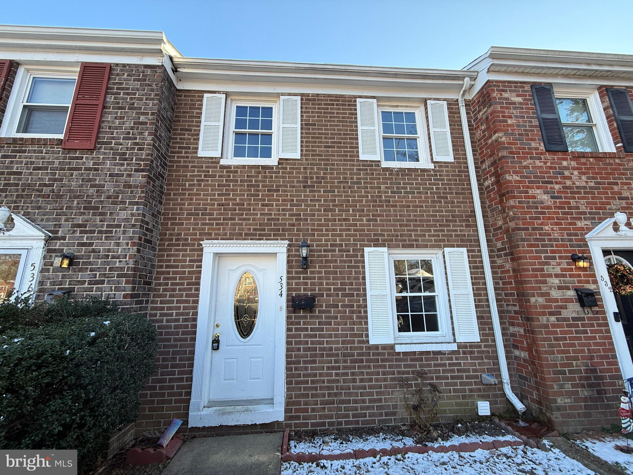 OLDE GREENWICH - Residential Lease