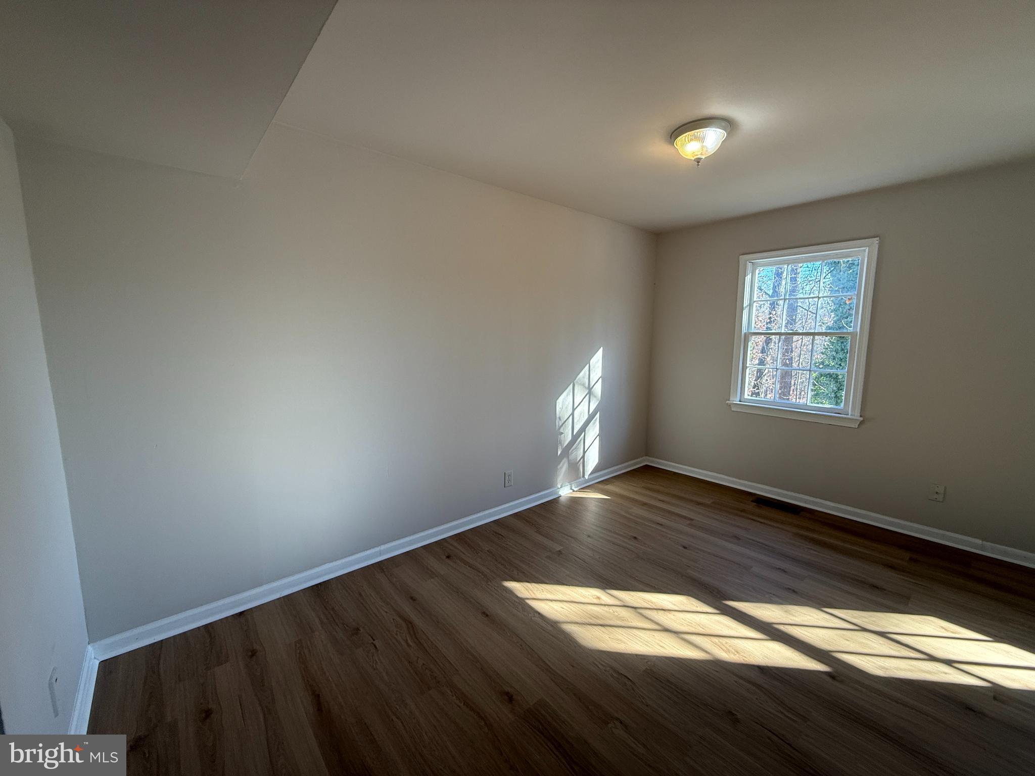 OLDE GREENWICH - Residential Lease