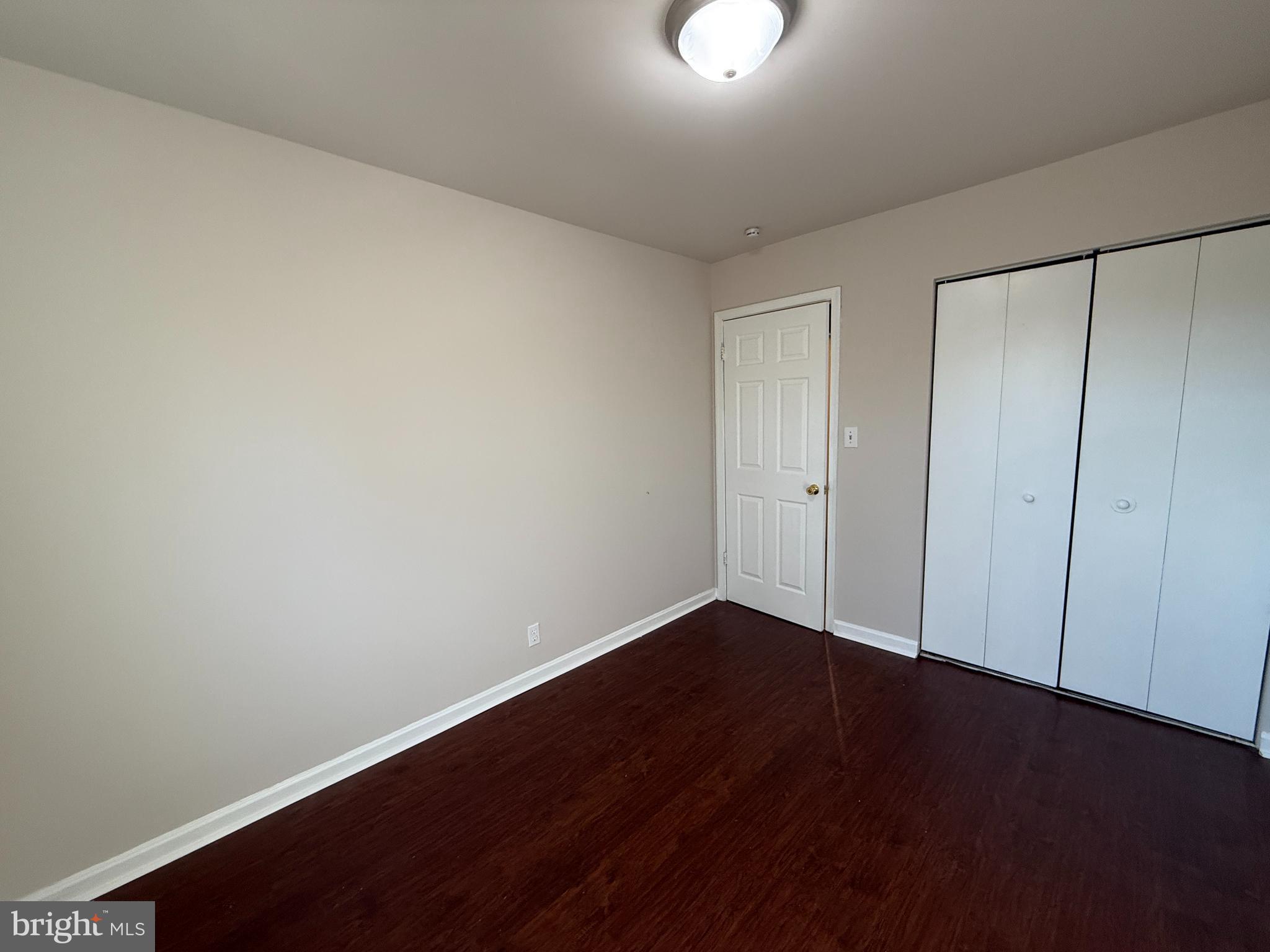 OLDE GREENWICH - Residential Lease