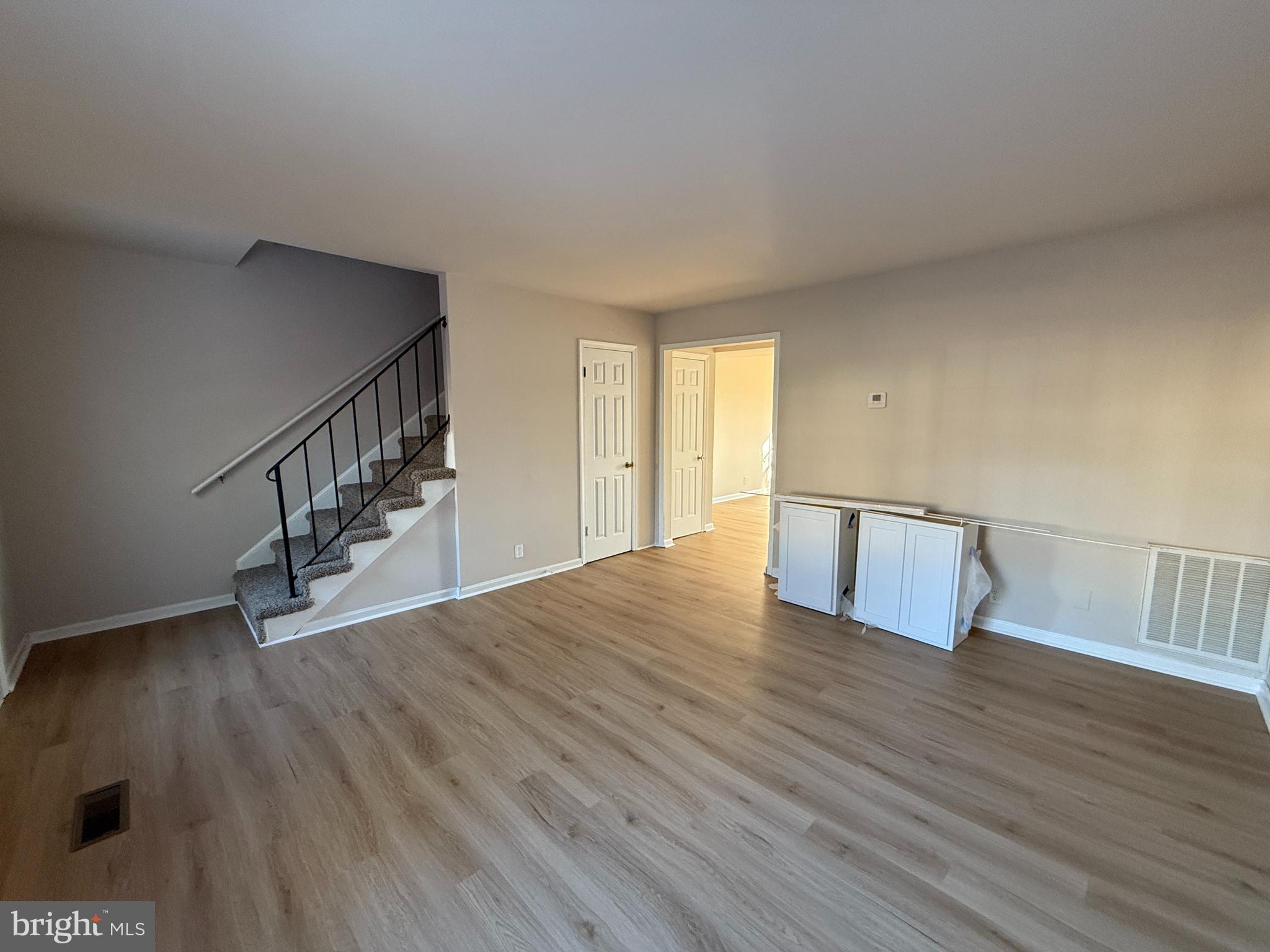 OLDE GREENWICH - Residential Lease