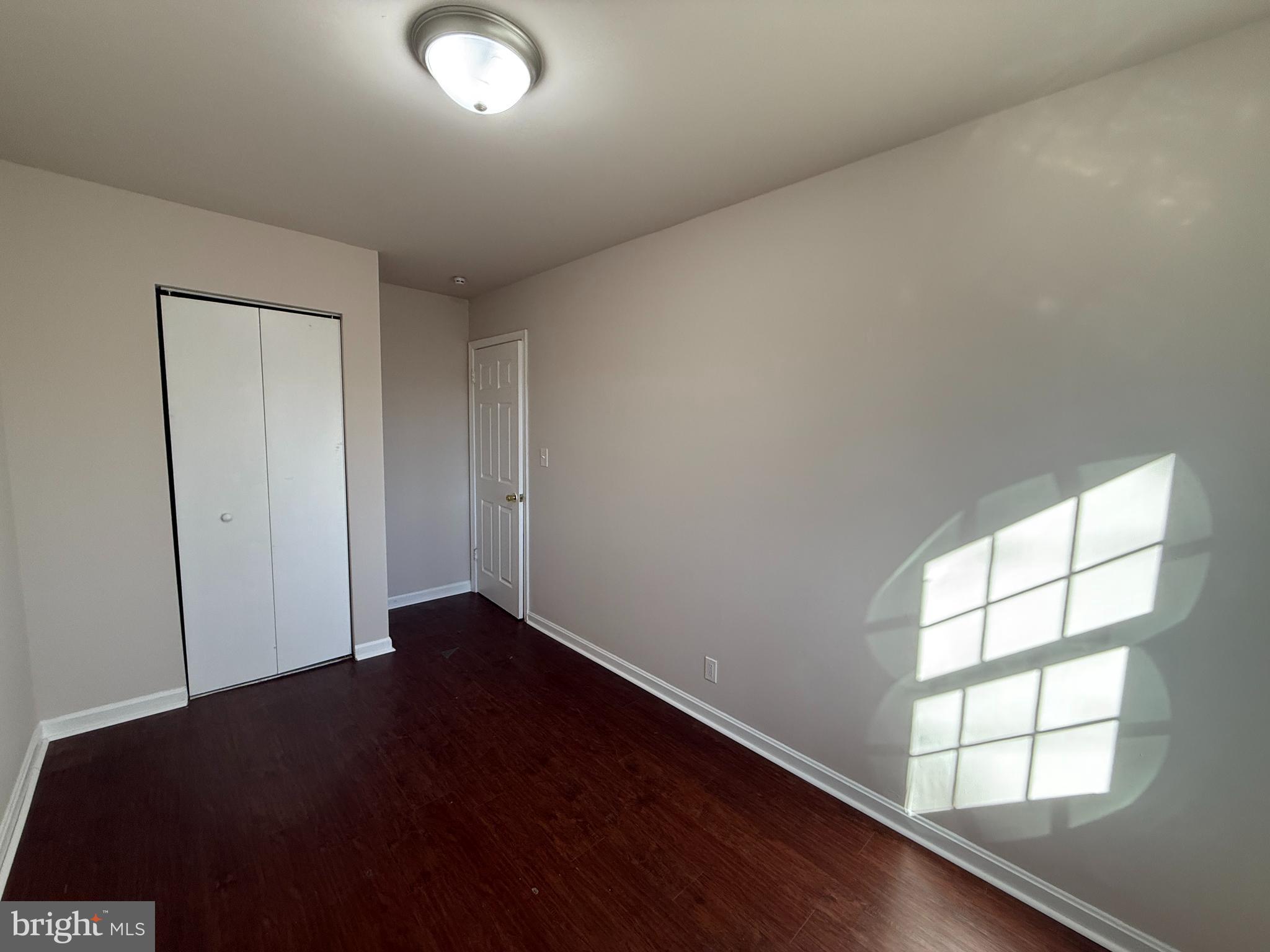 OLDE GREENWICH - Residential Lease