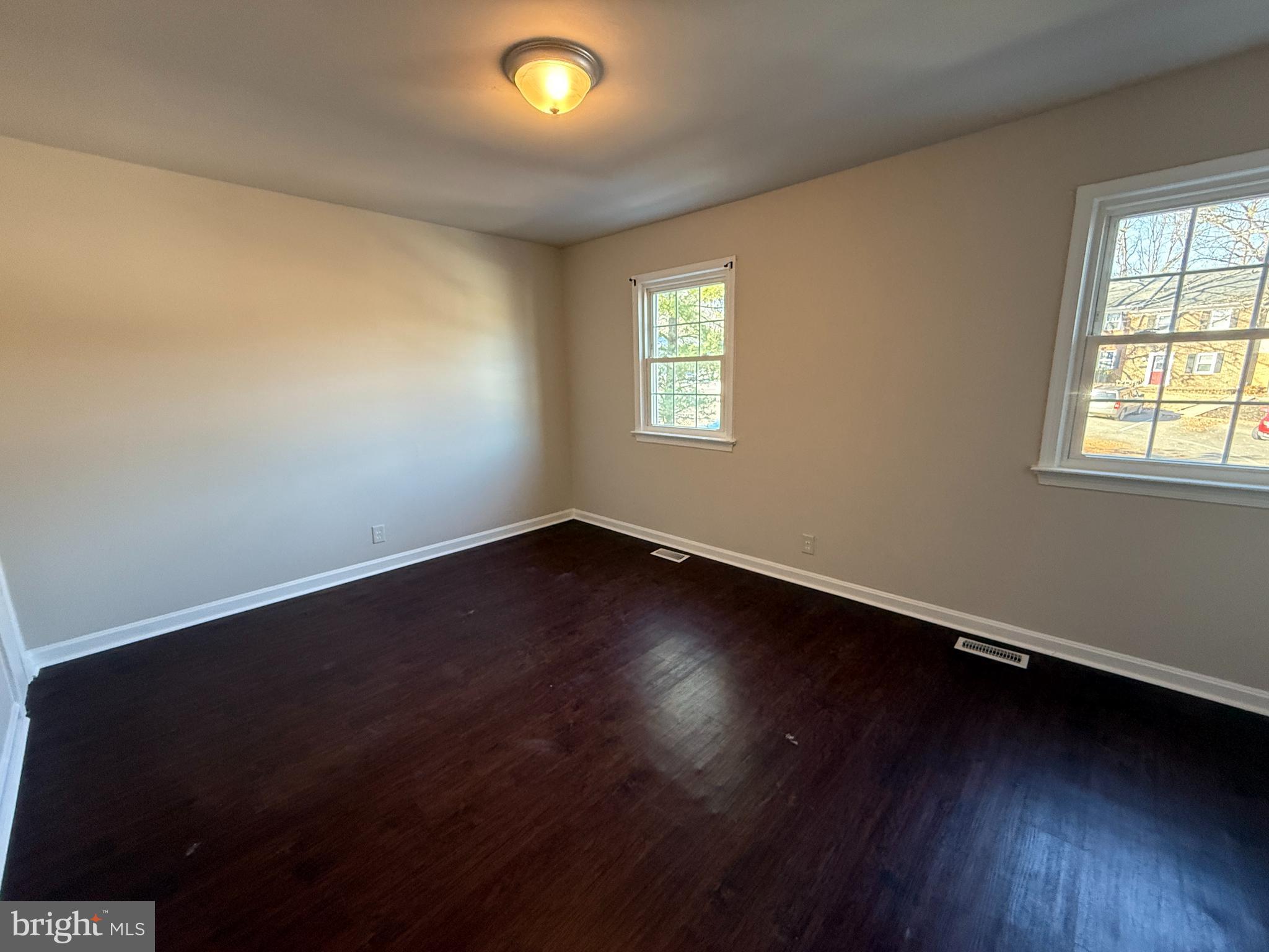 OLDE GREENWICH - Residential Lease