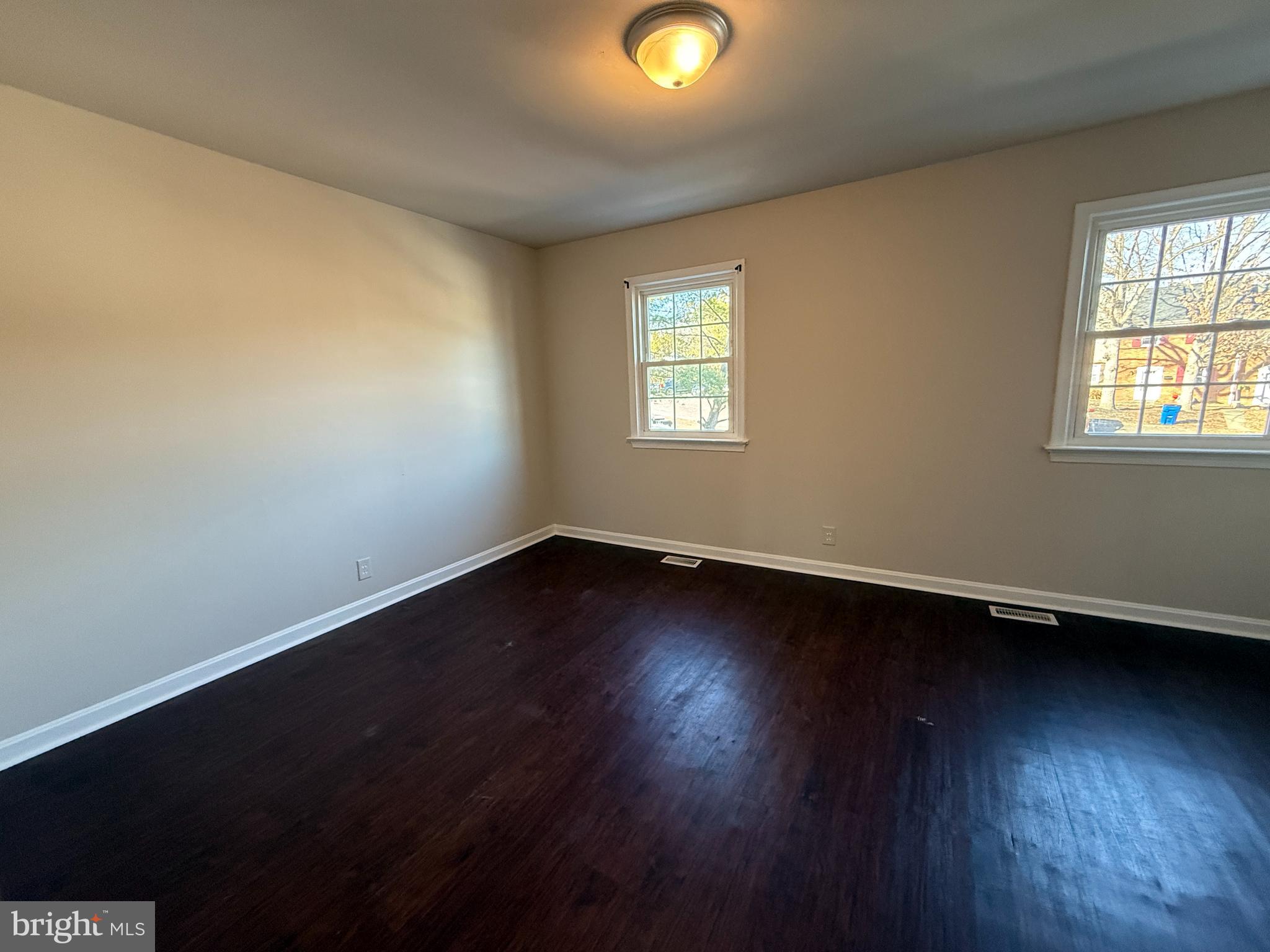 OLDE GREENWICH - Residential Lease