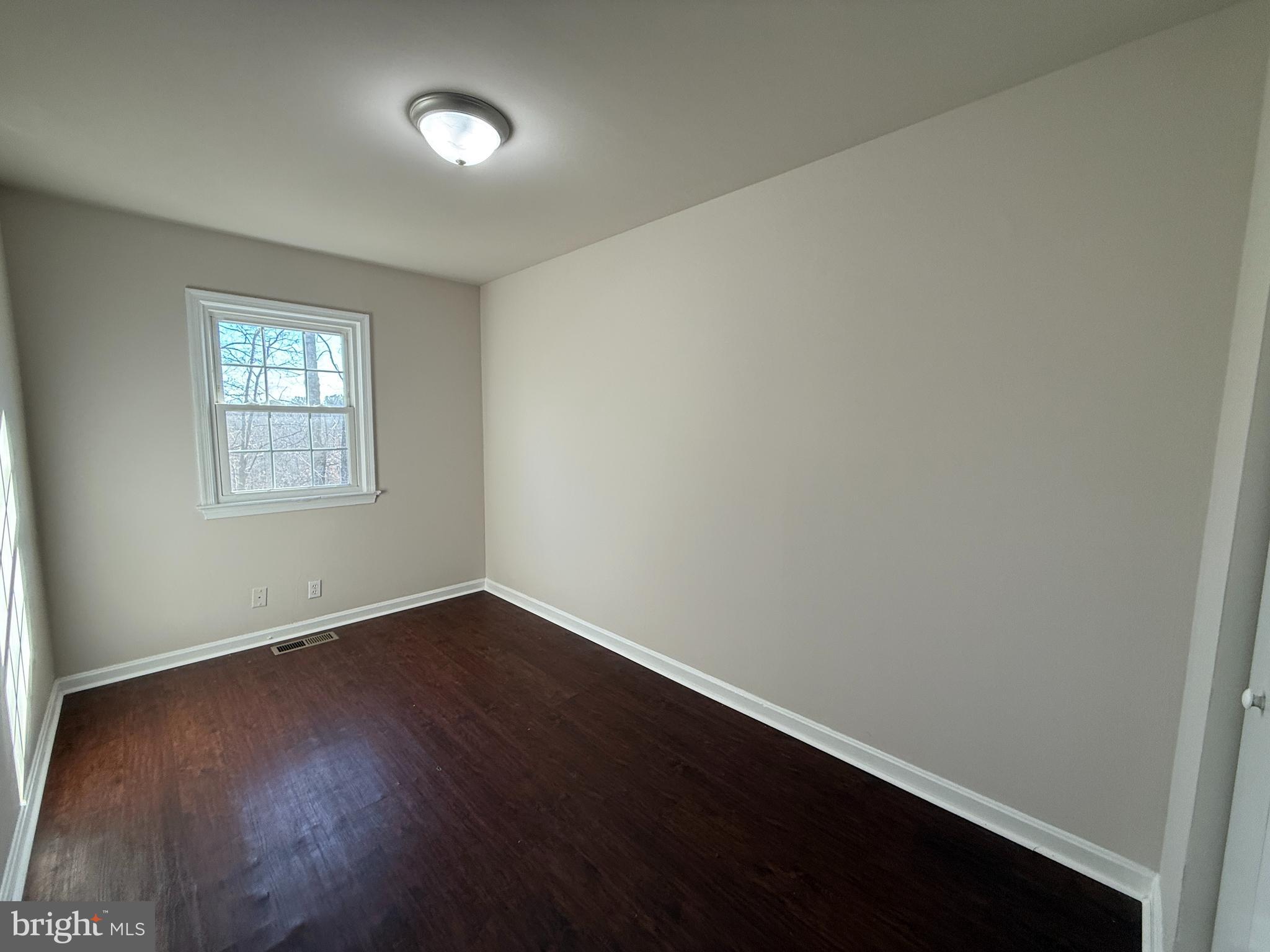 OLDE GREENWICH - Residential Lease