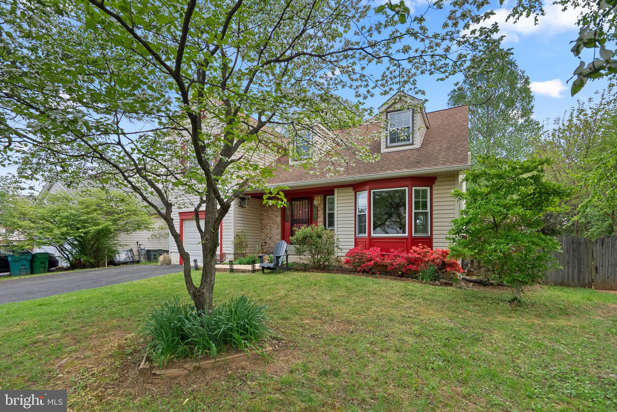 WASHINGTONIAN VILLAGE - Residential