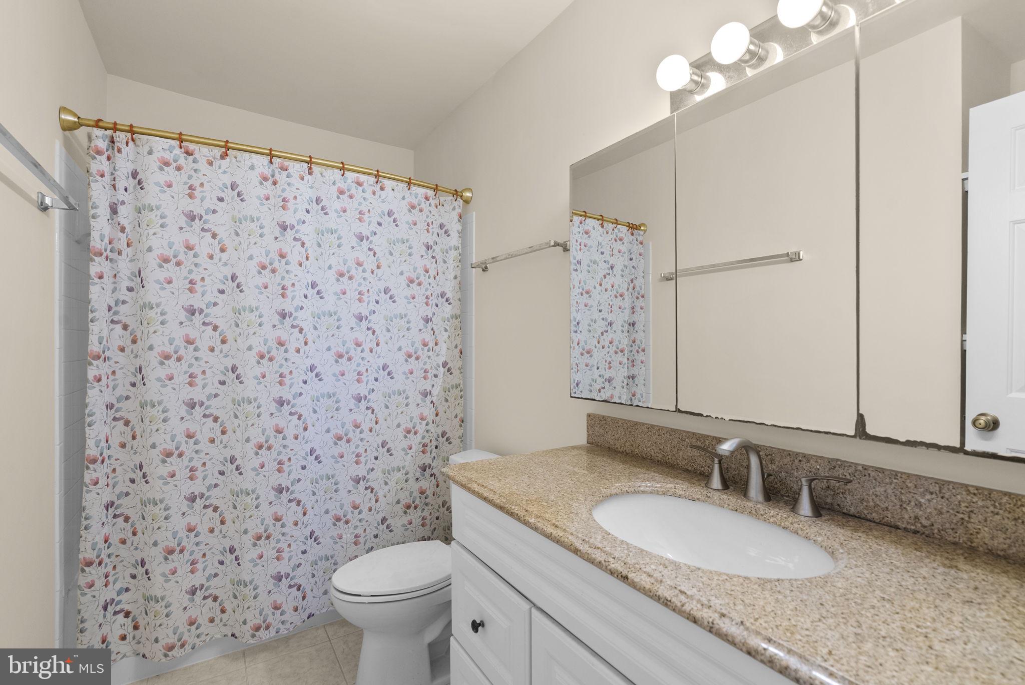 WASHINGTONIAN VILLAGE - Residential