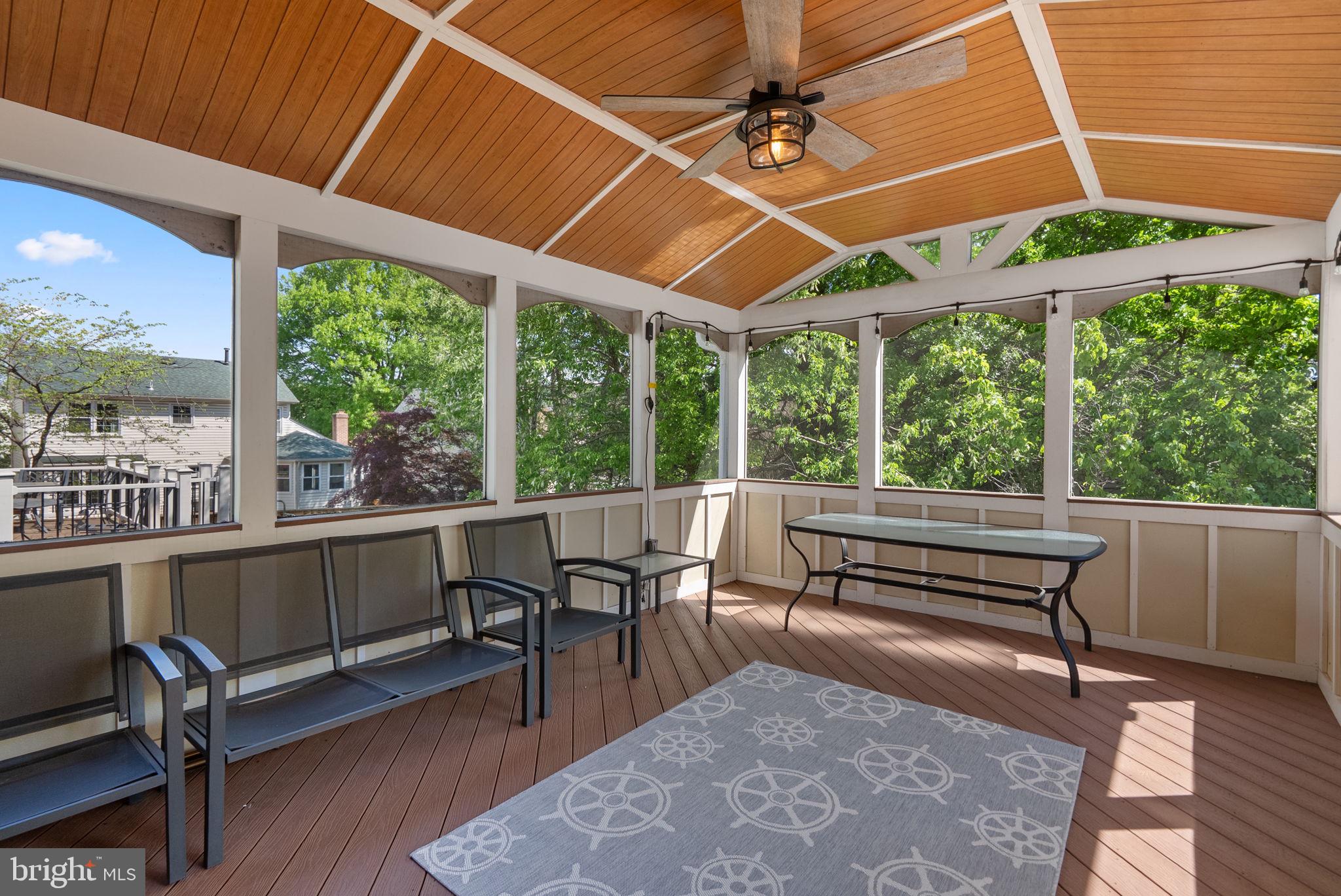 WASHINGTONIAN VILLAGE - Residential