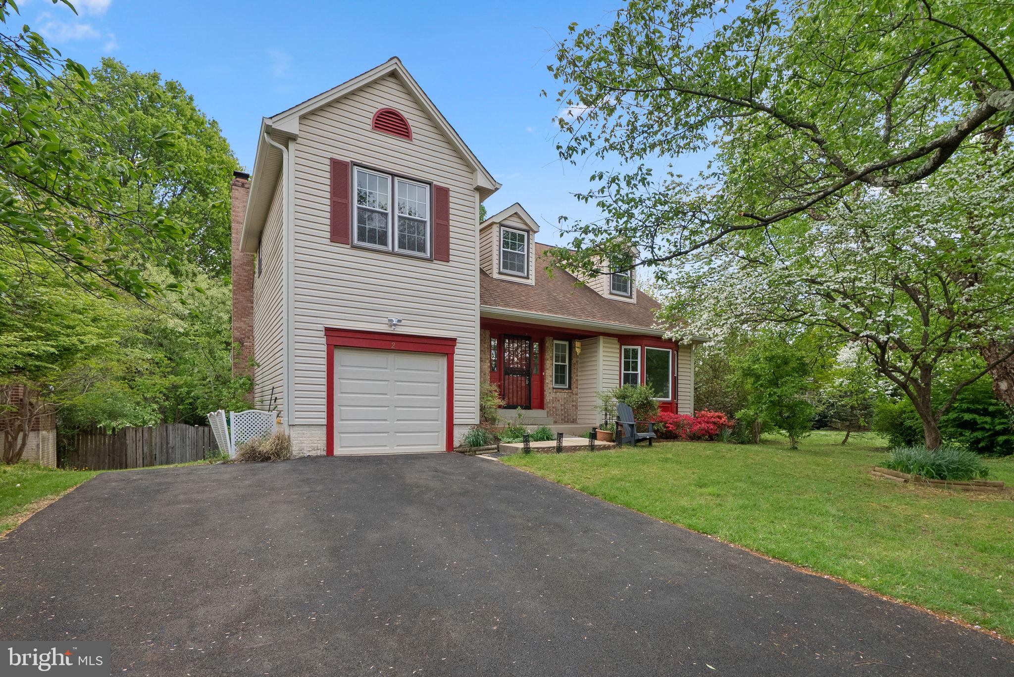 WASHINGTONIAN VILLAGE - Residential