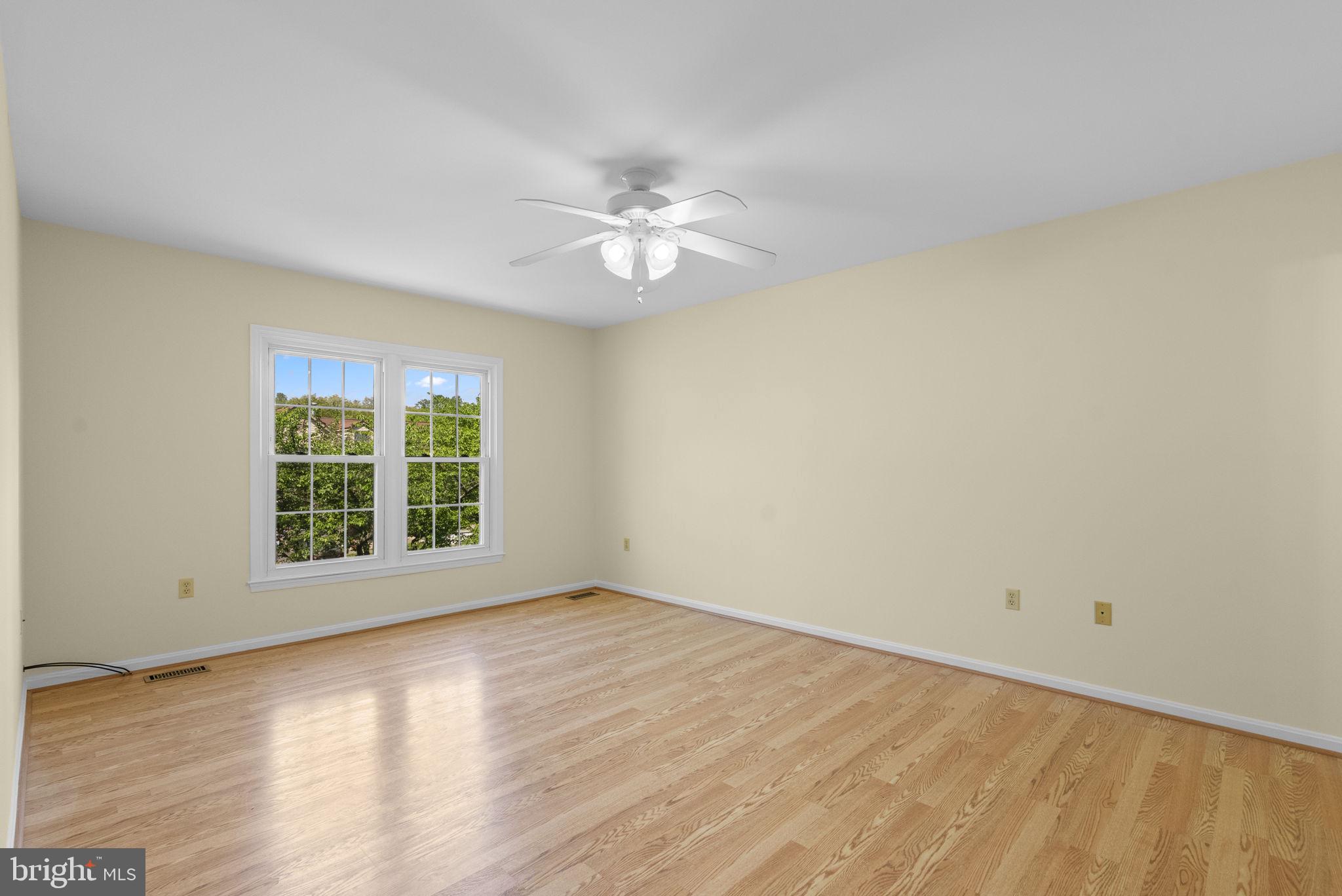 WASHINGTONIAN VILLAGE - Residential