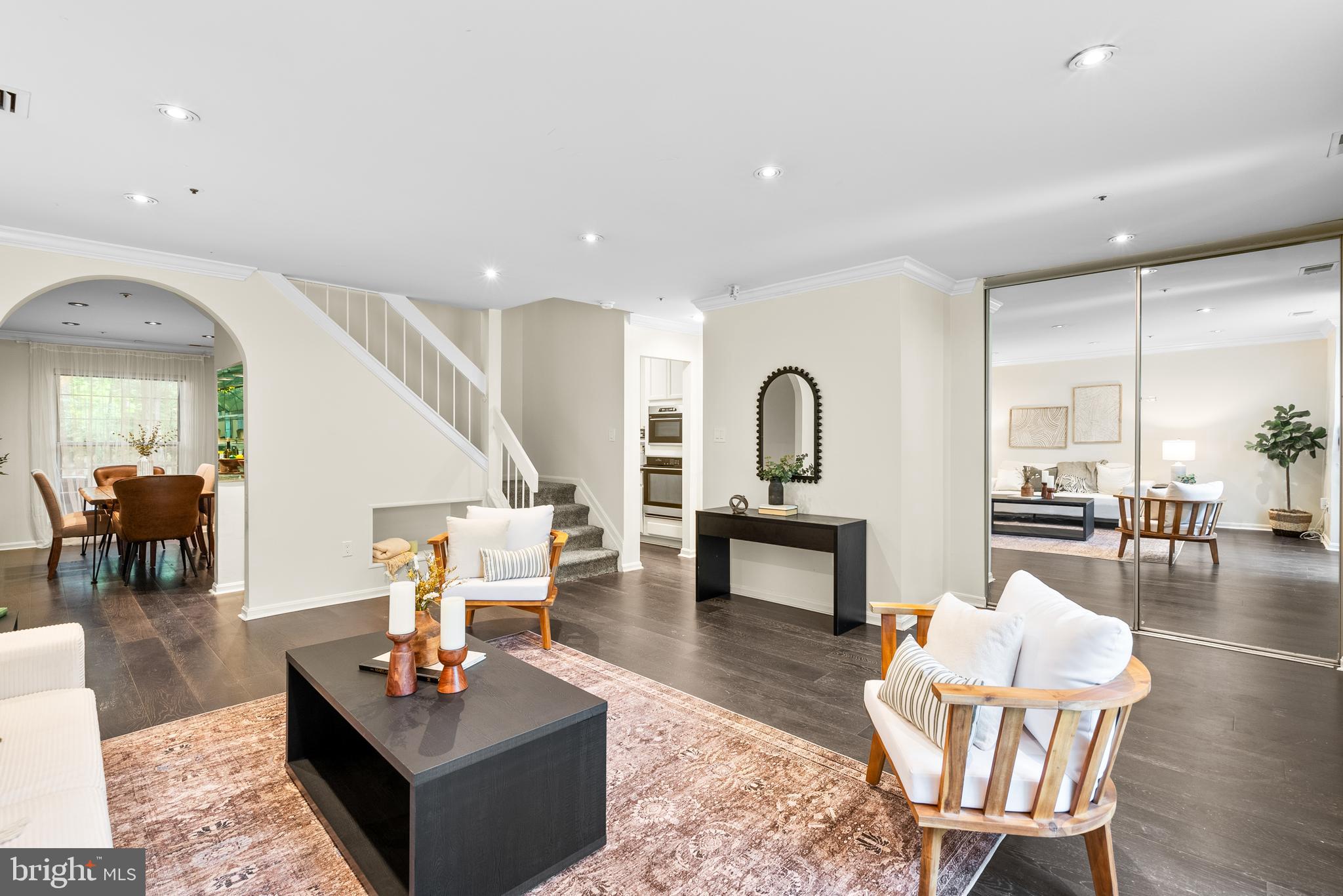 5904 EDSON LANE