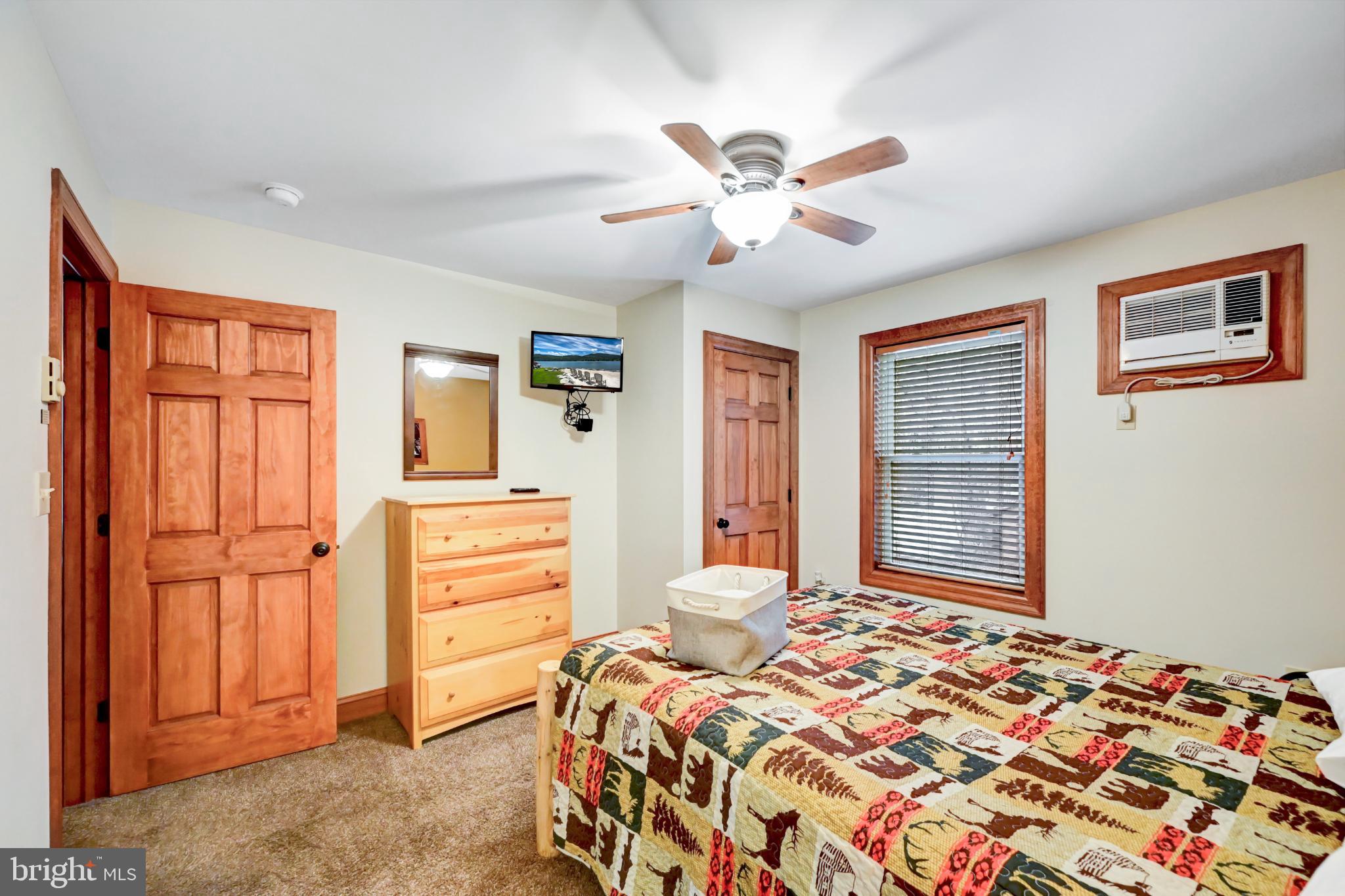 LAKE HARMONY ESTATES - Residential