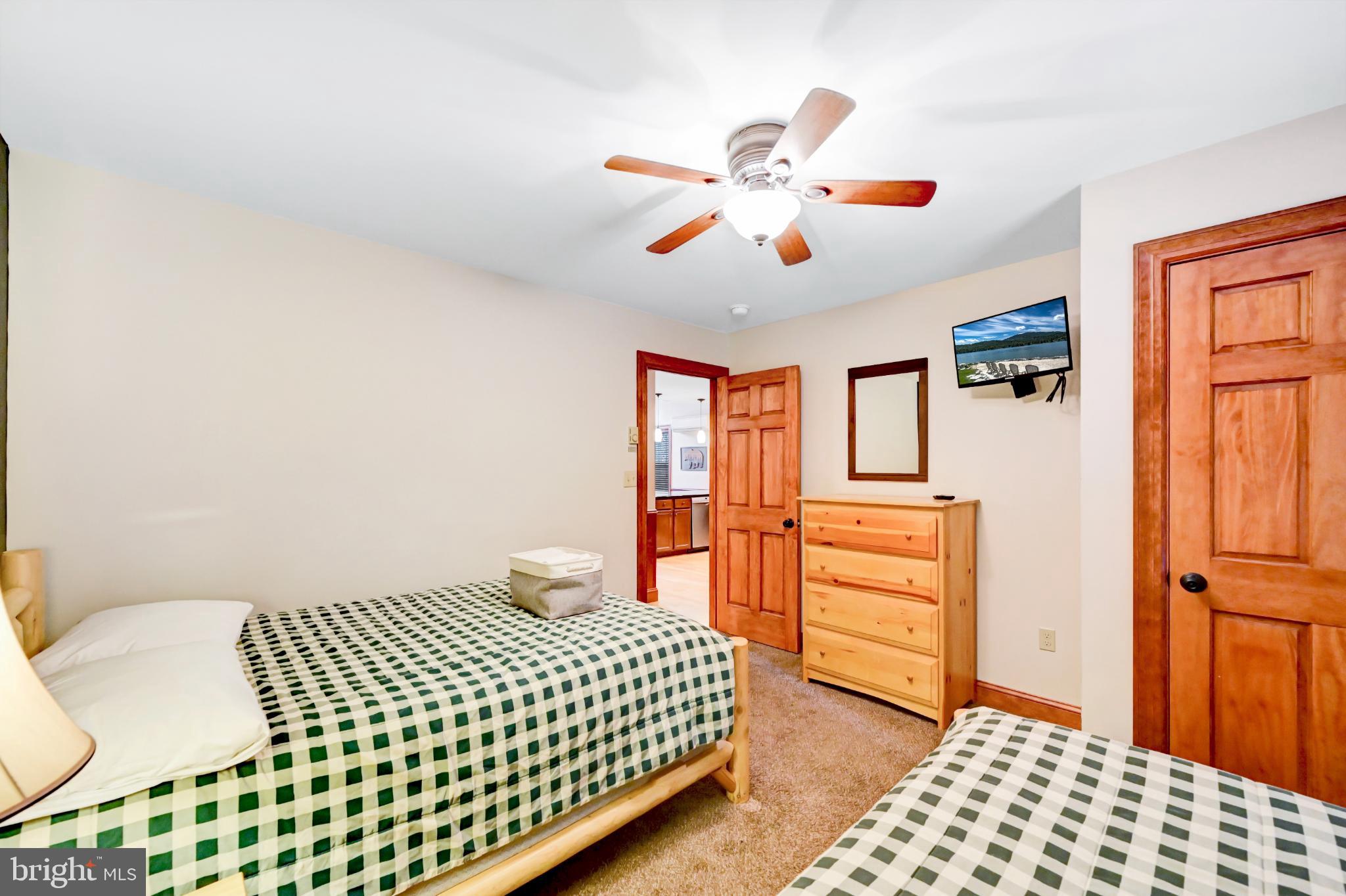 LAKE HARMONY ESTATES - Residential