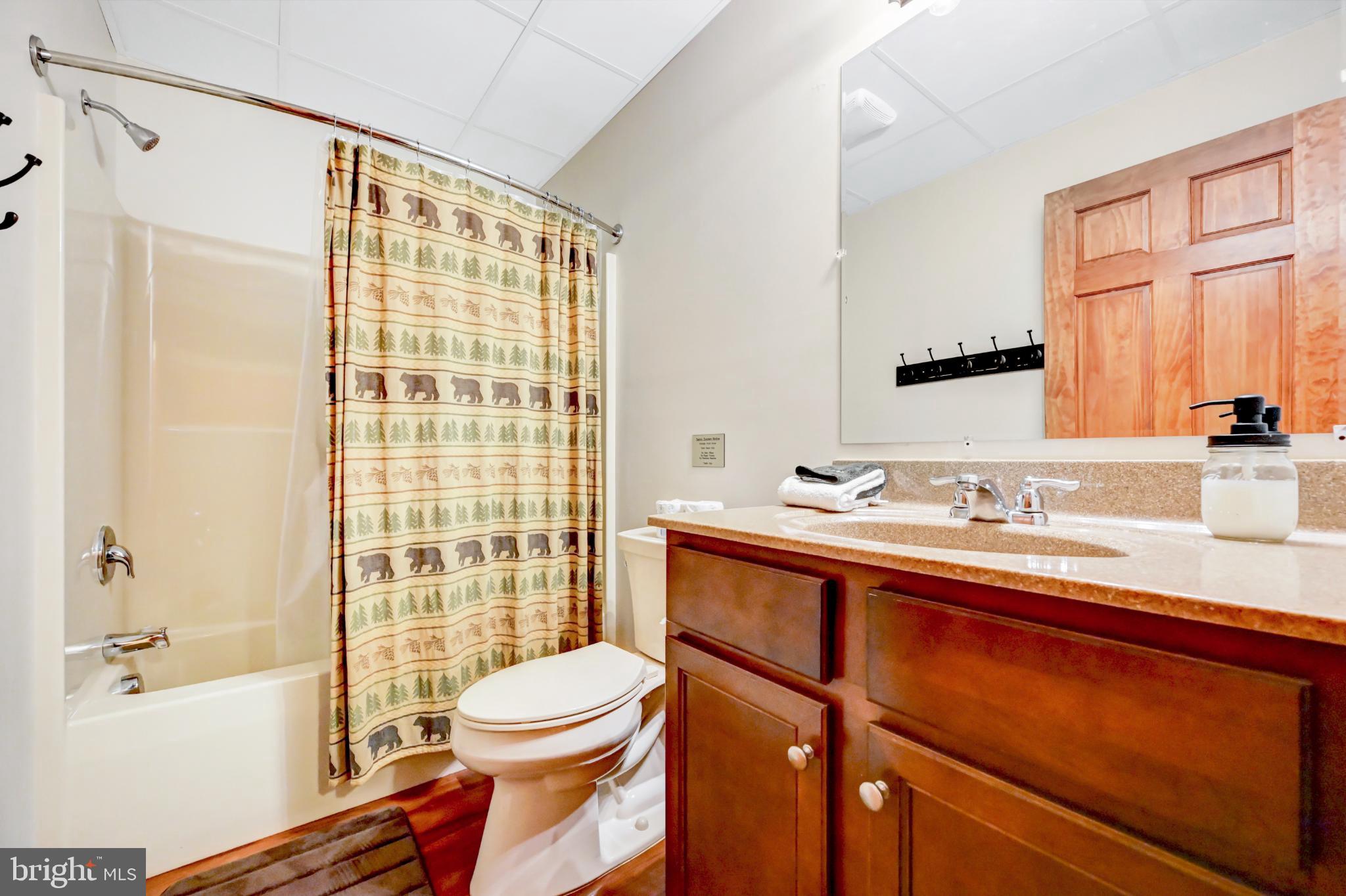 LAKE HARMONY ESTATES - Residential