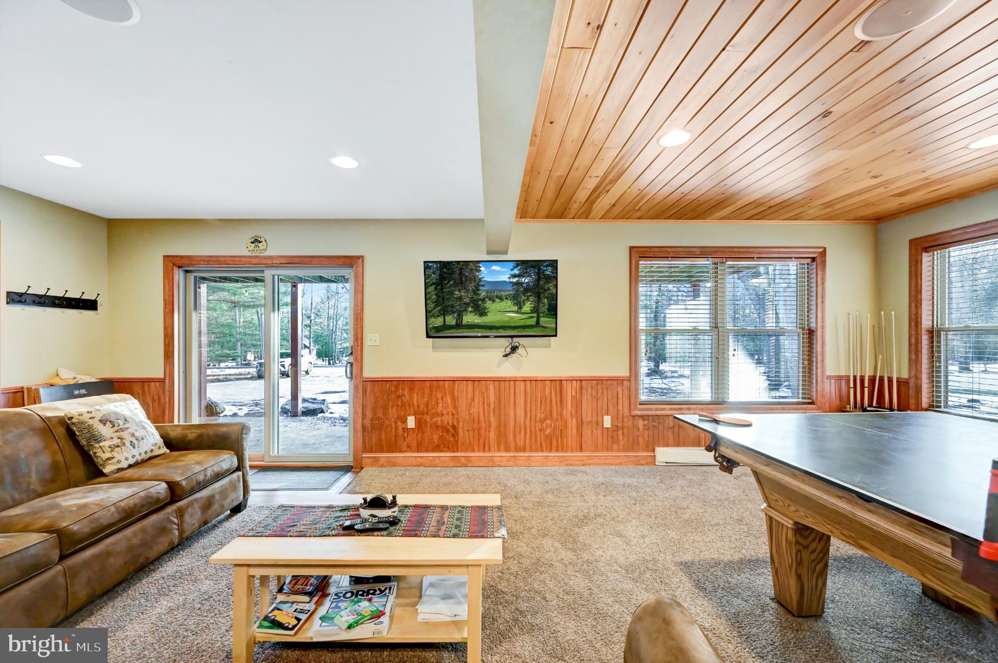 LAKE HARMONY ESTATES - Residential