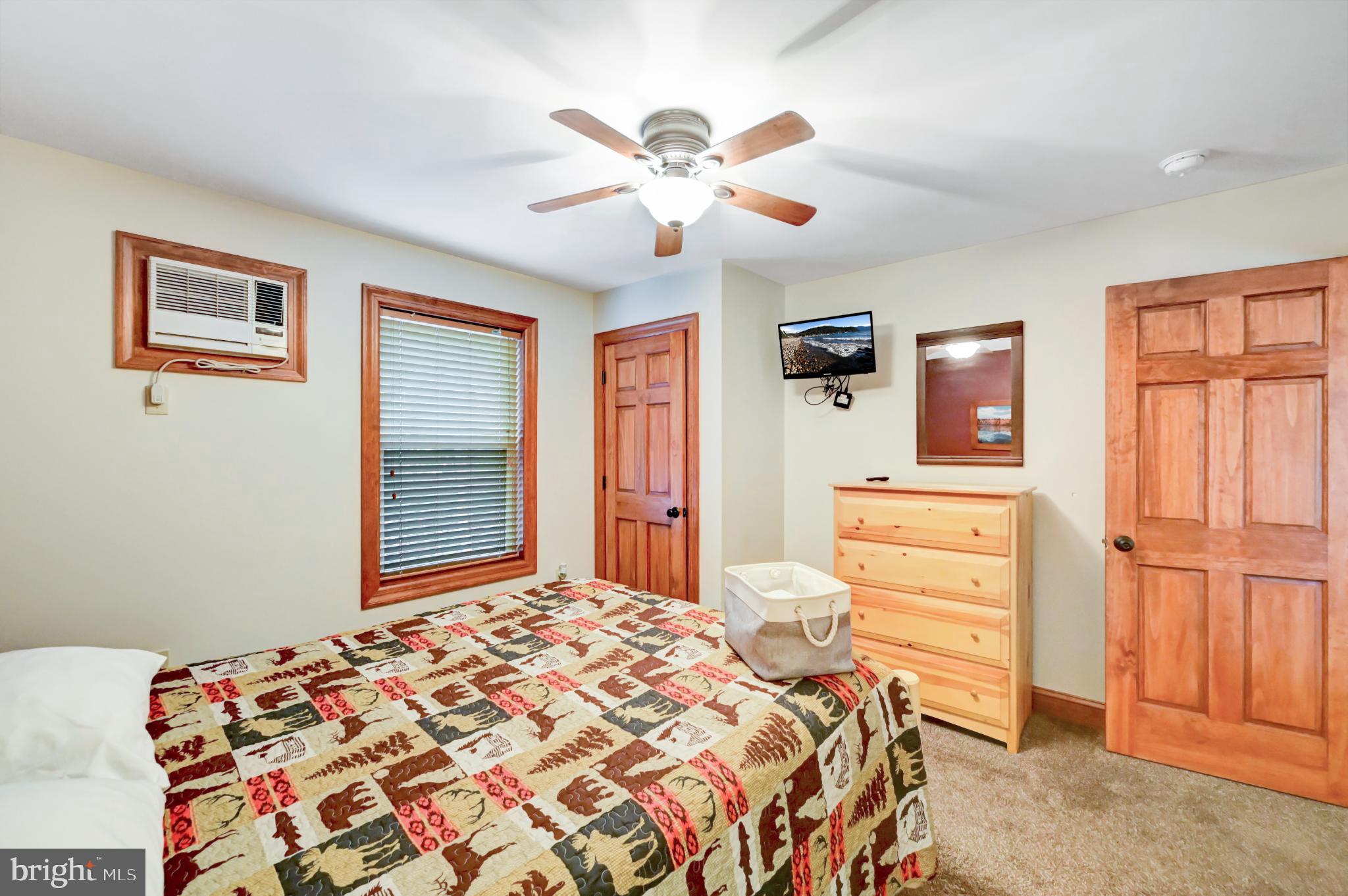 LAKE HARMONY ESTATES - Residential