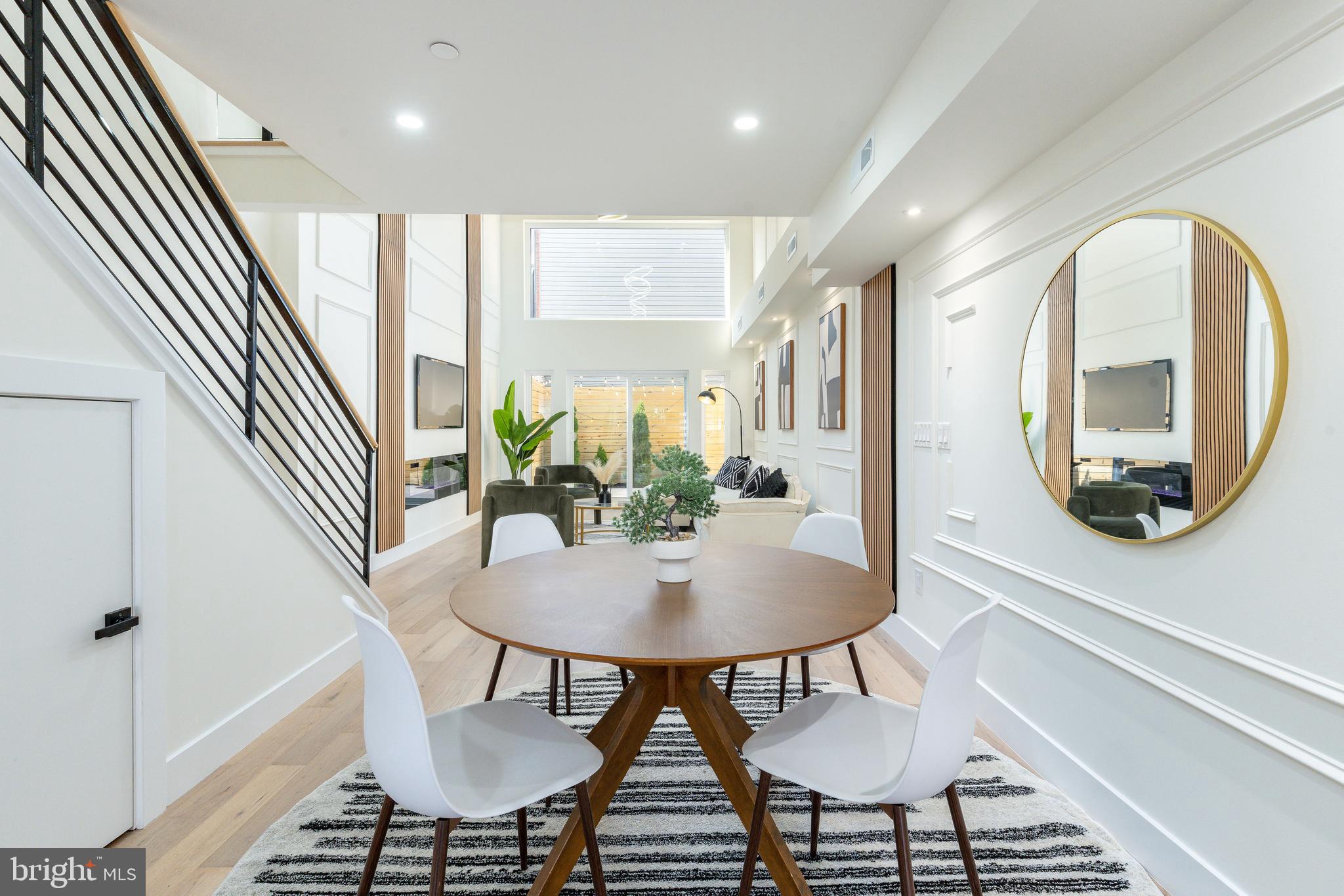 OLDE RICHMOND - Residential