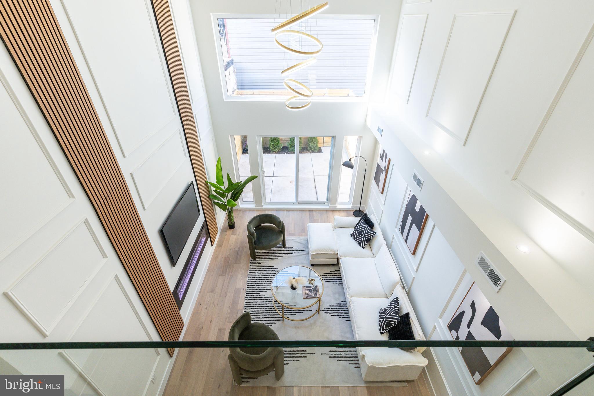 OLDE RICHMOND - Residential