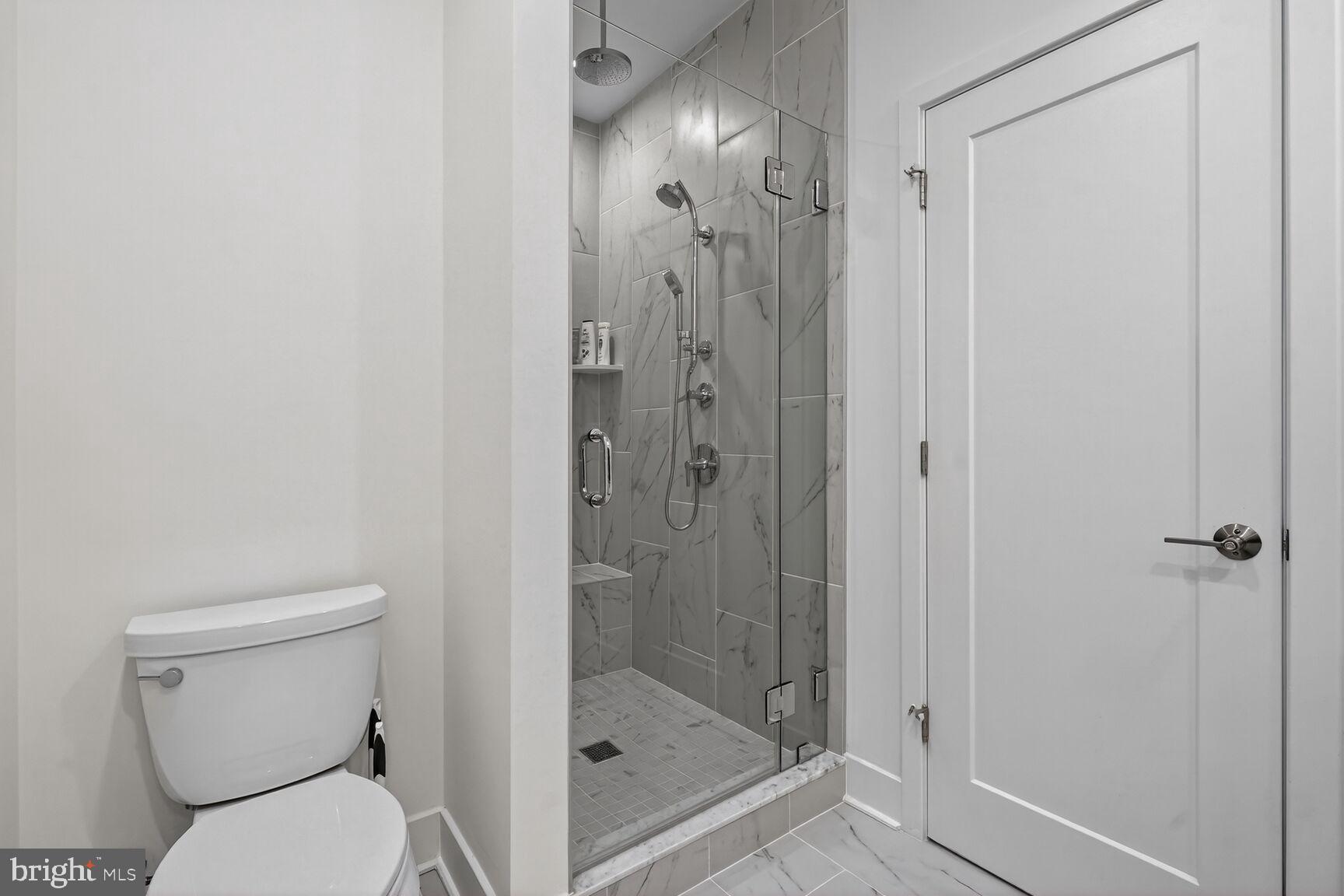 WESTBARD SQUARE - Residential