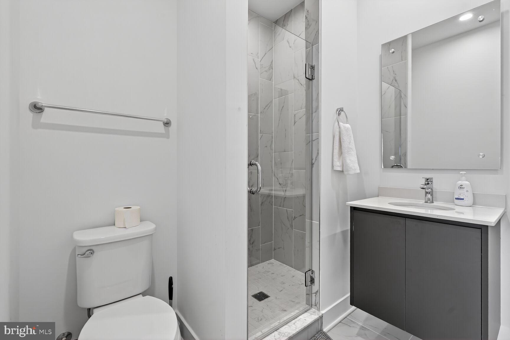 WESTBARD SQUARE - Residential