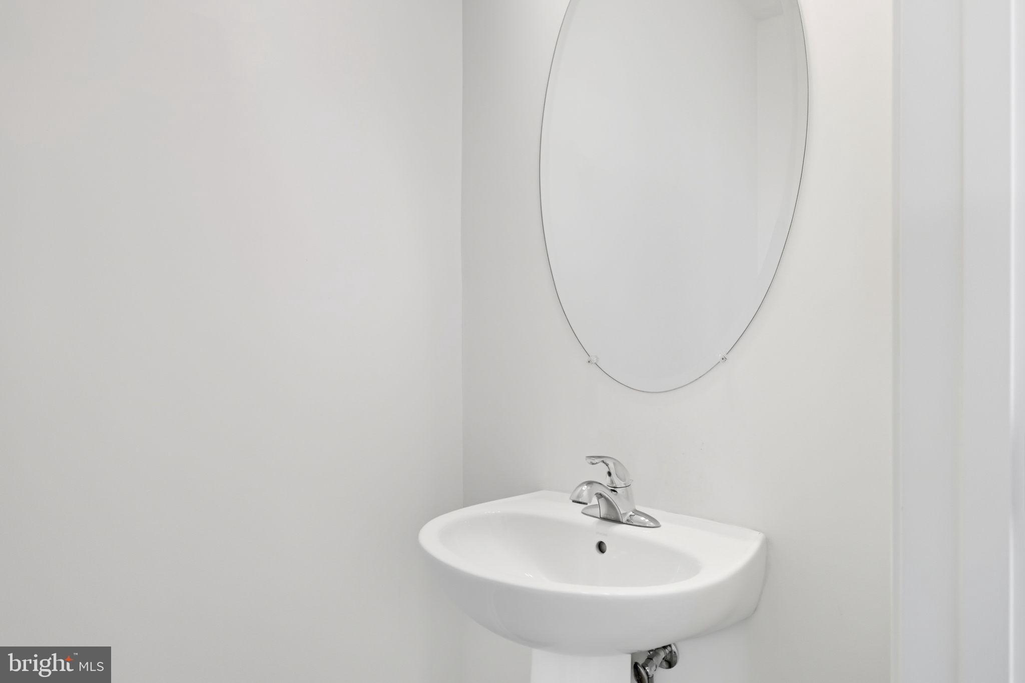 MCCAULEY CROSSING - Residential Lease