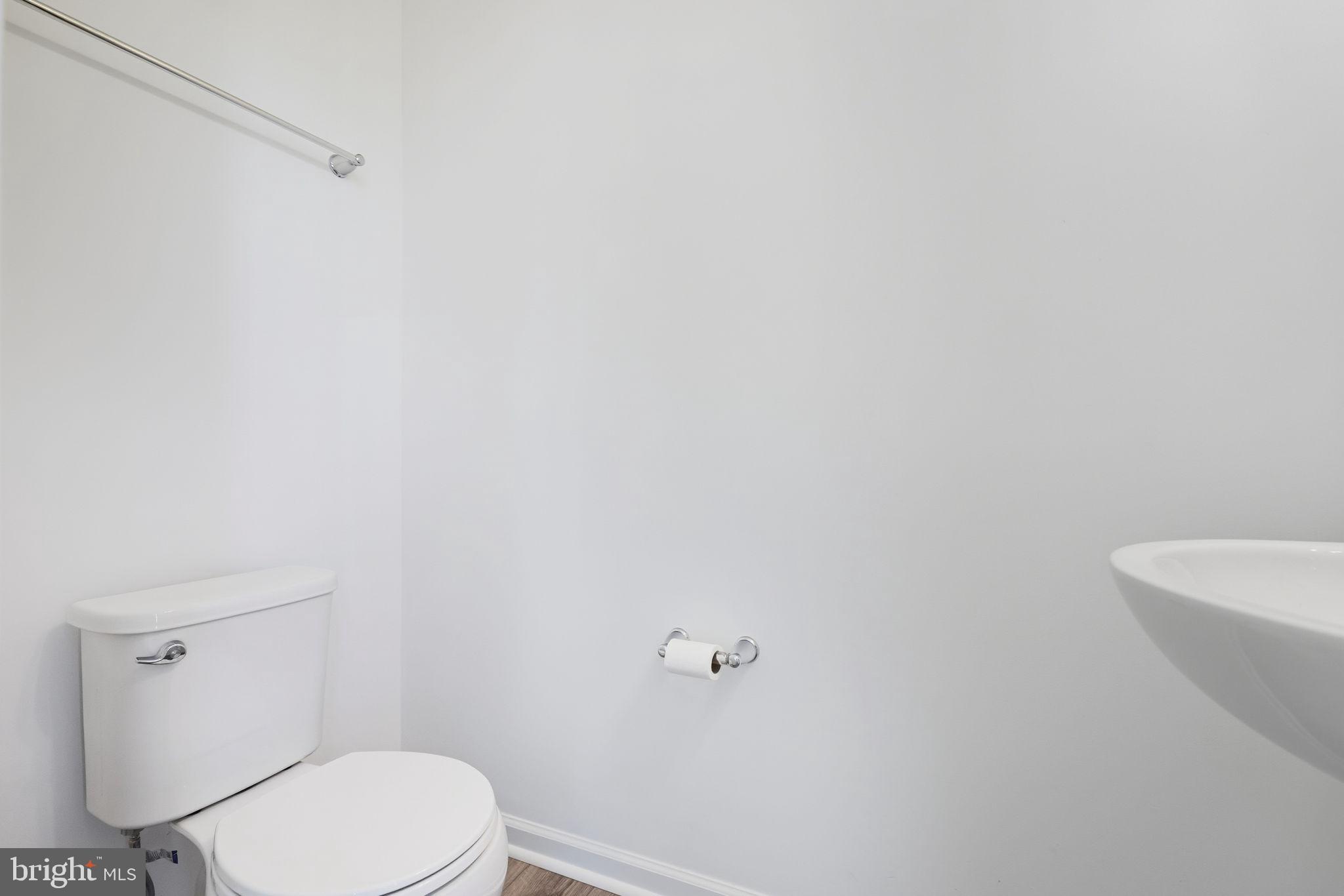 MCCAULEY CROSSING - Residential Lease