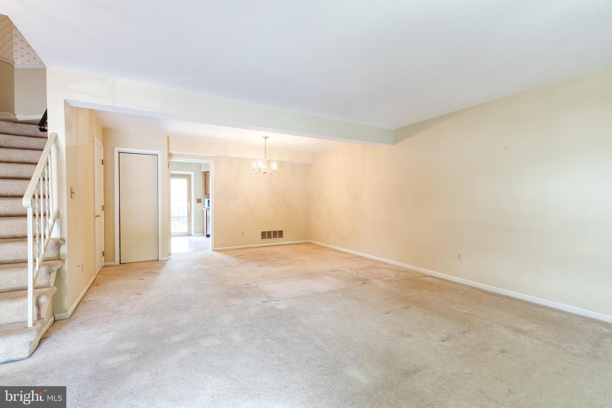 RICHARDSON MEWS - Residential