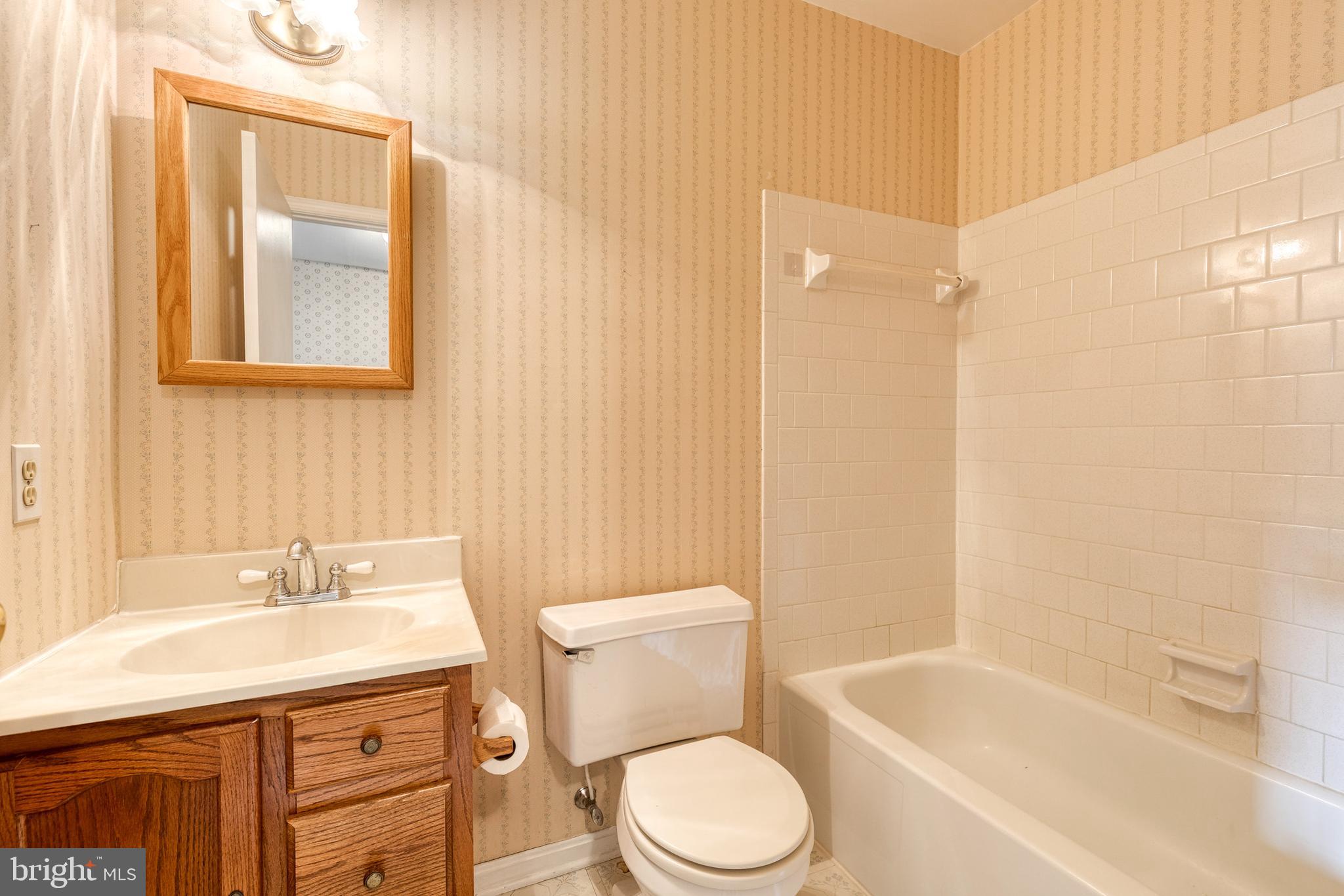 RICHARDSON MEWS - Residential