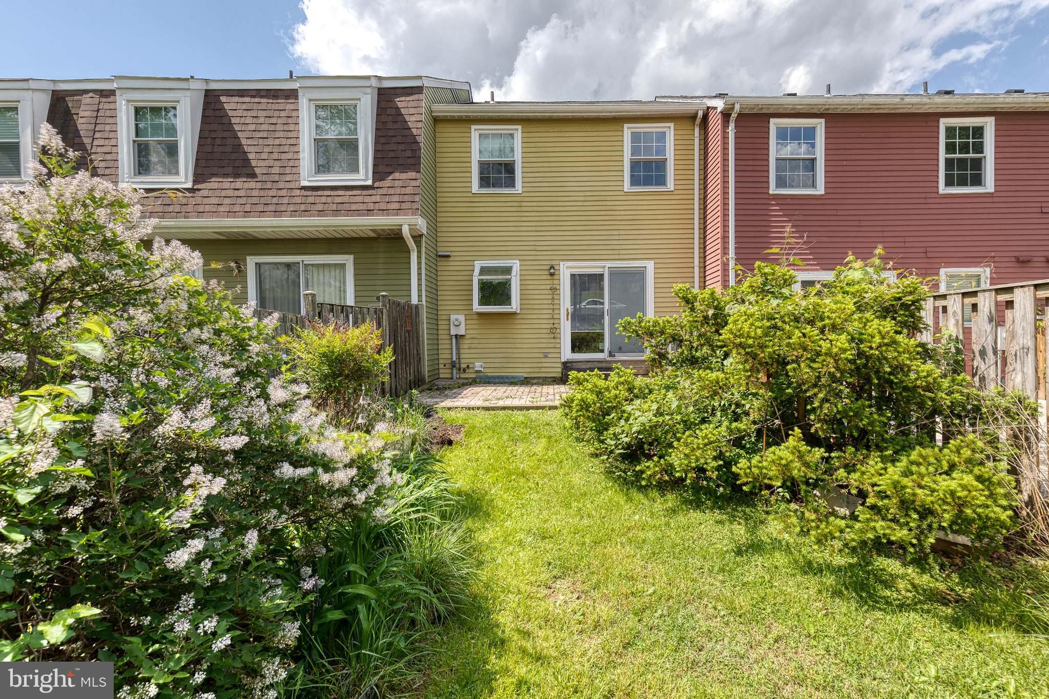 RICHARDSON MEWS - Residential