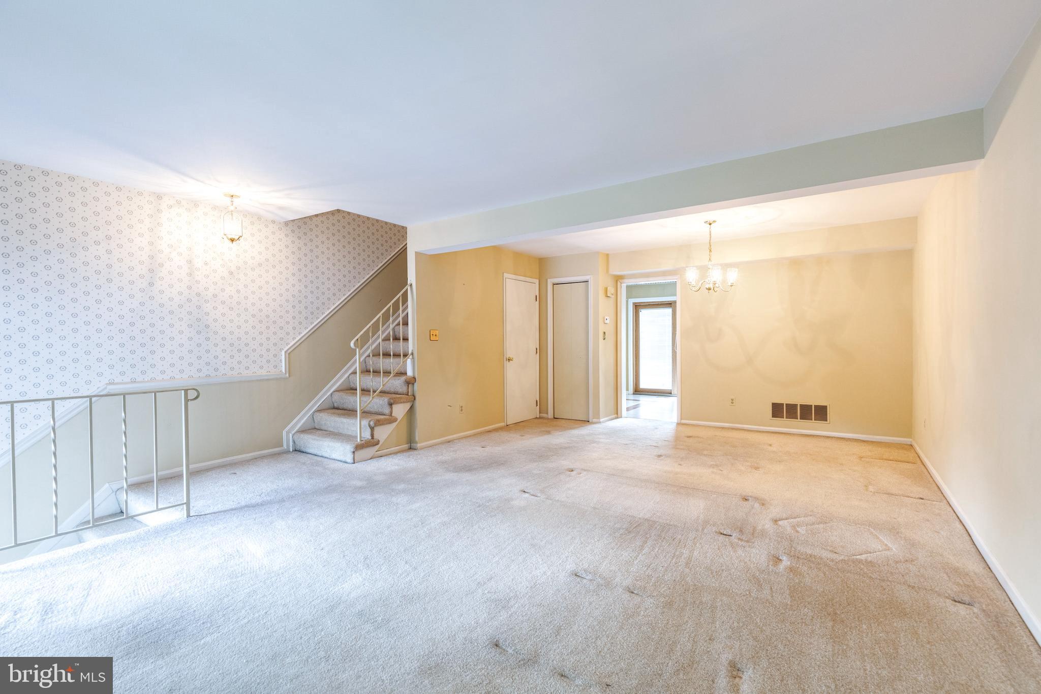 RICHARDSON MEWS - Residential