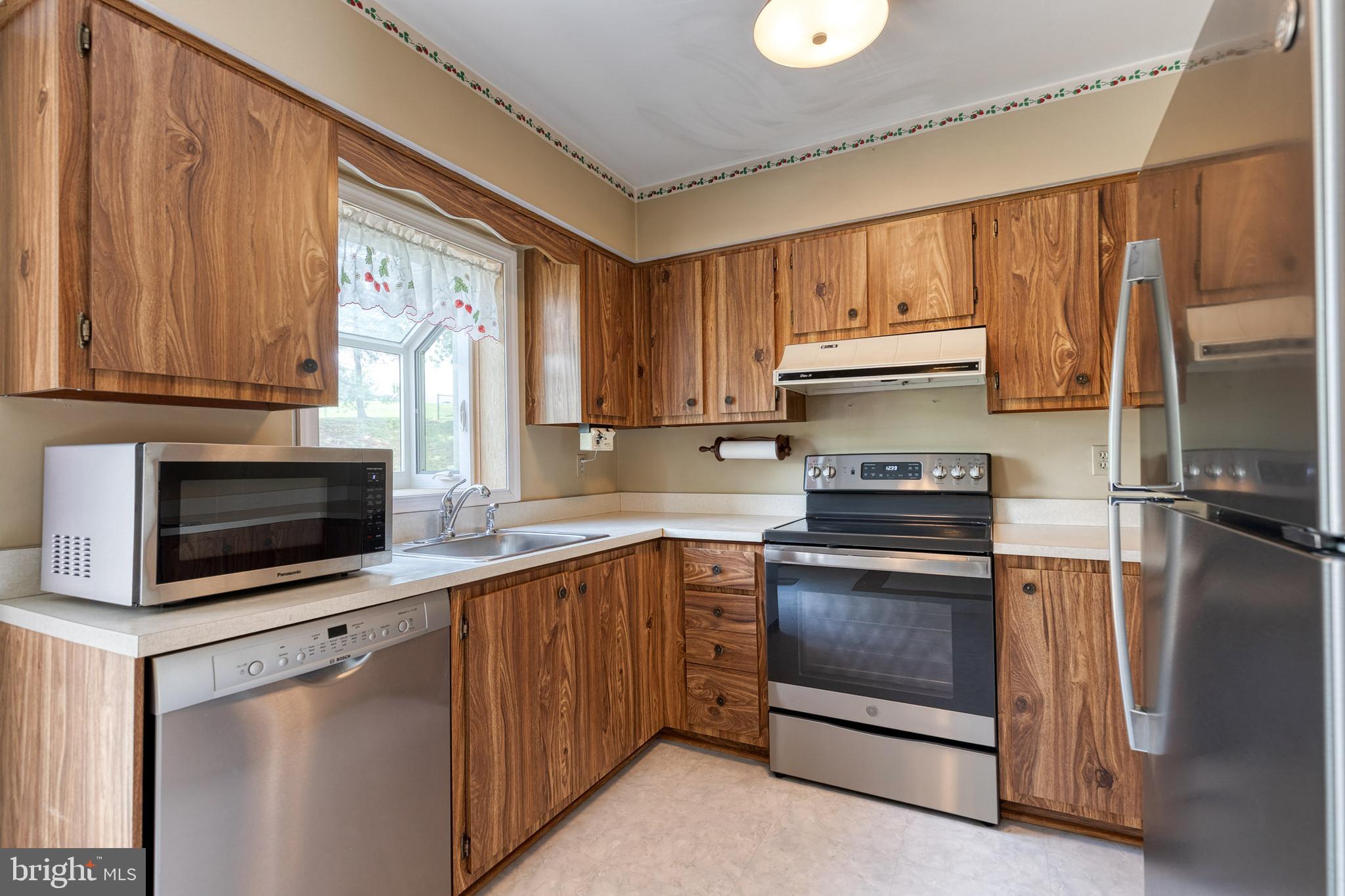 RICHARDSON MEWS - Residential