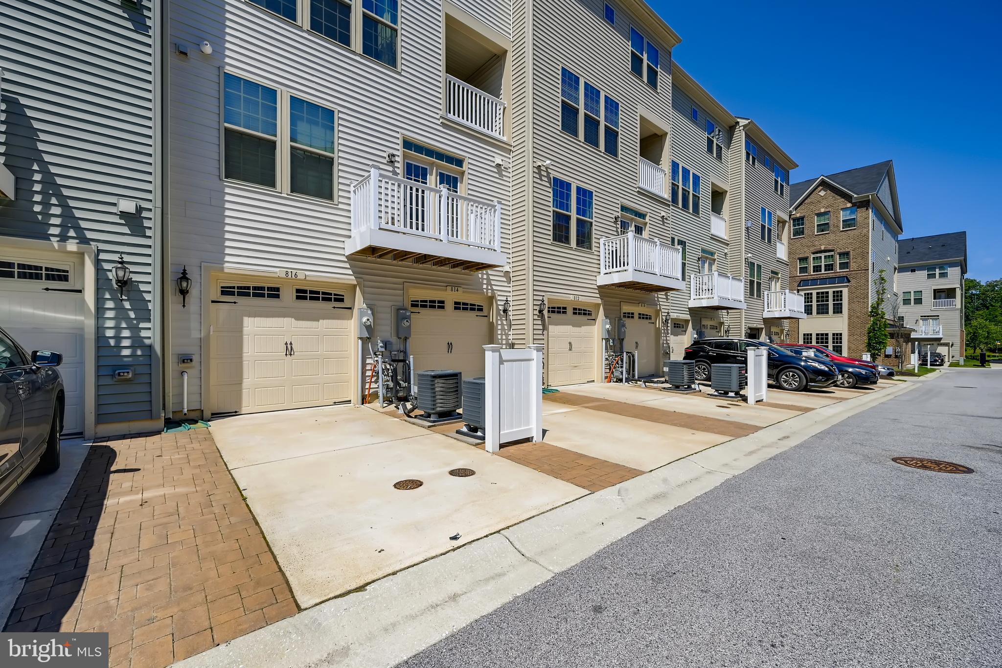 PINEY ORCHARD - Residential