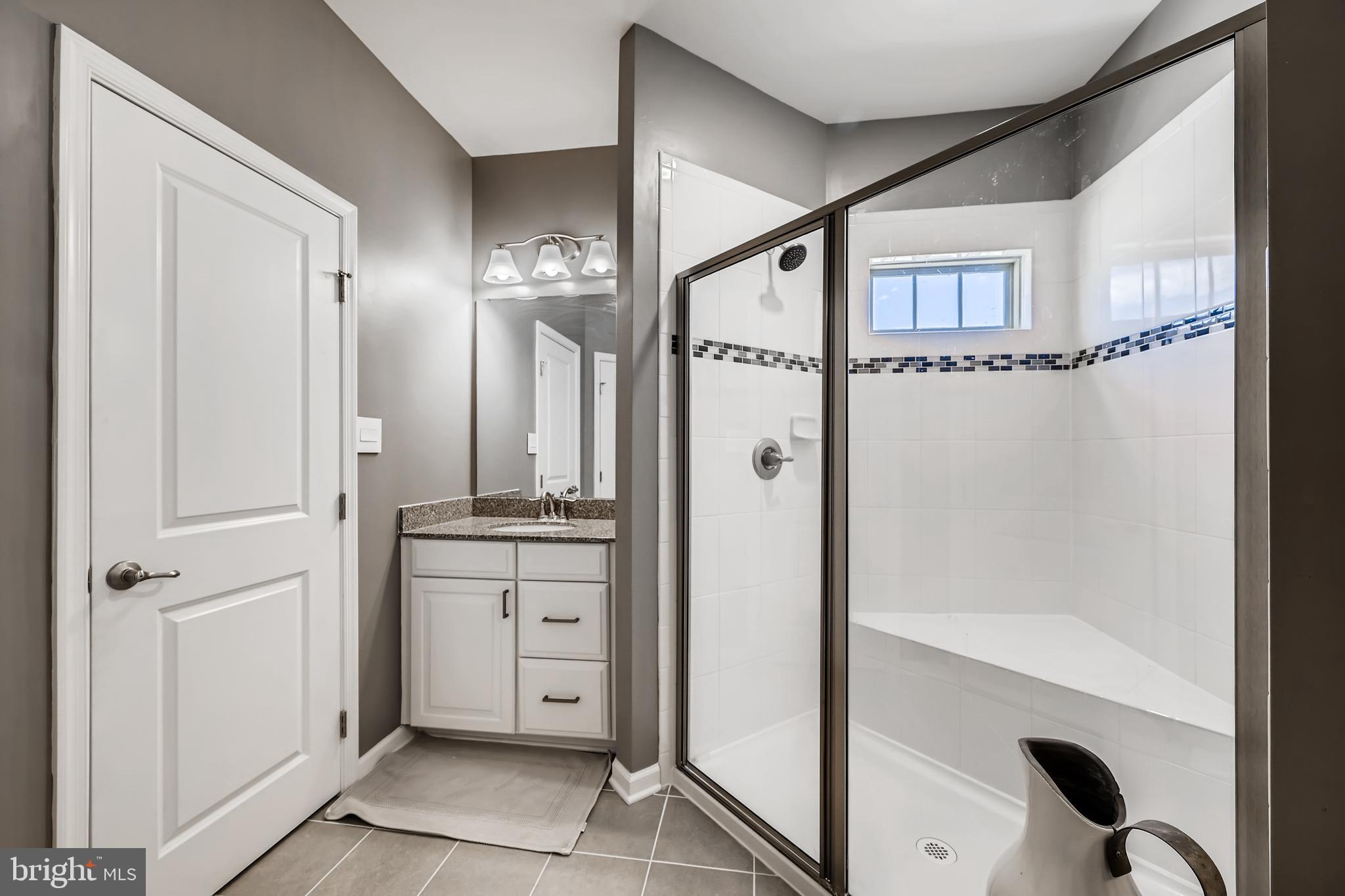 PINEY ORCHARD - Residential