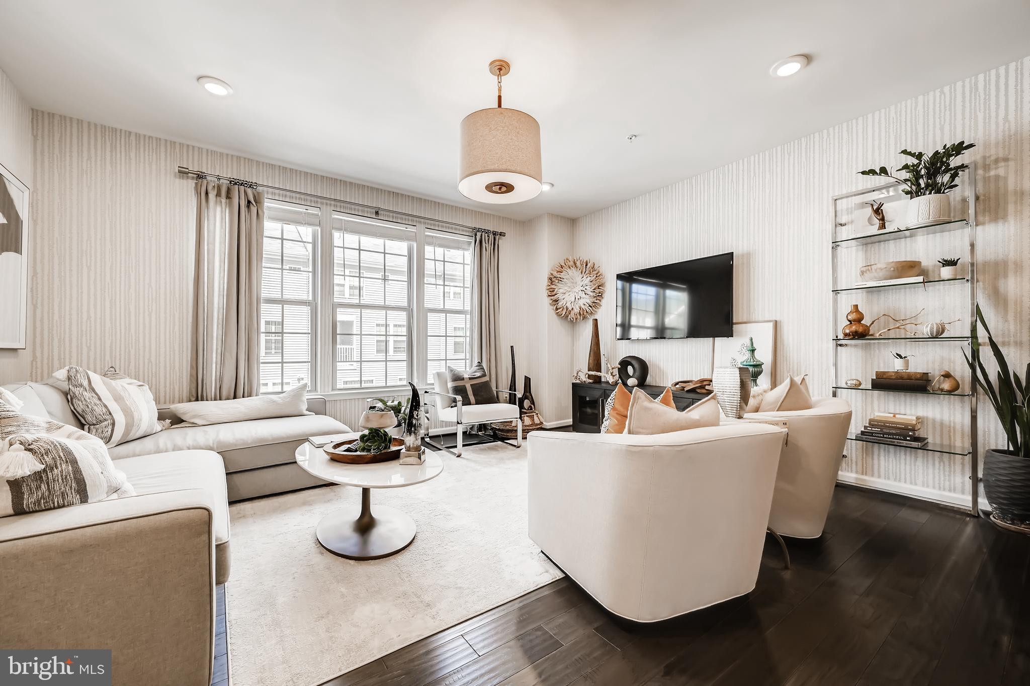 PINEY ORCHARD - Residential