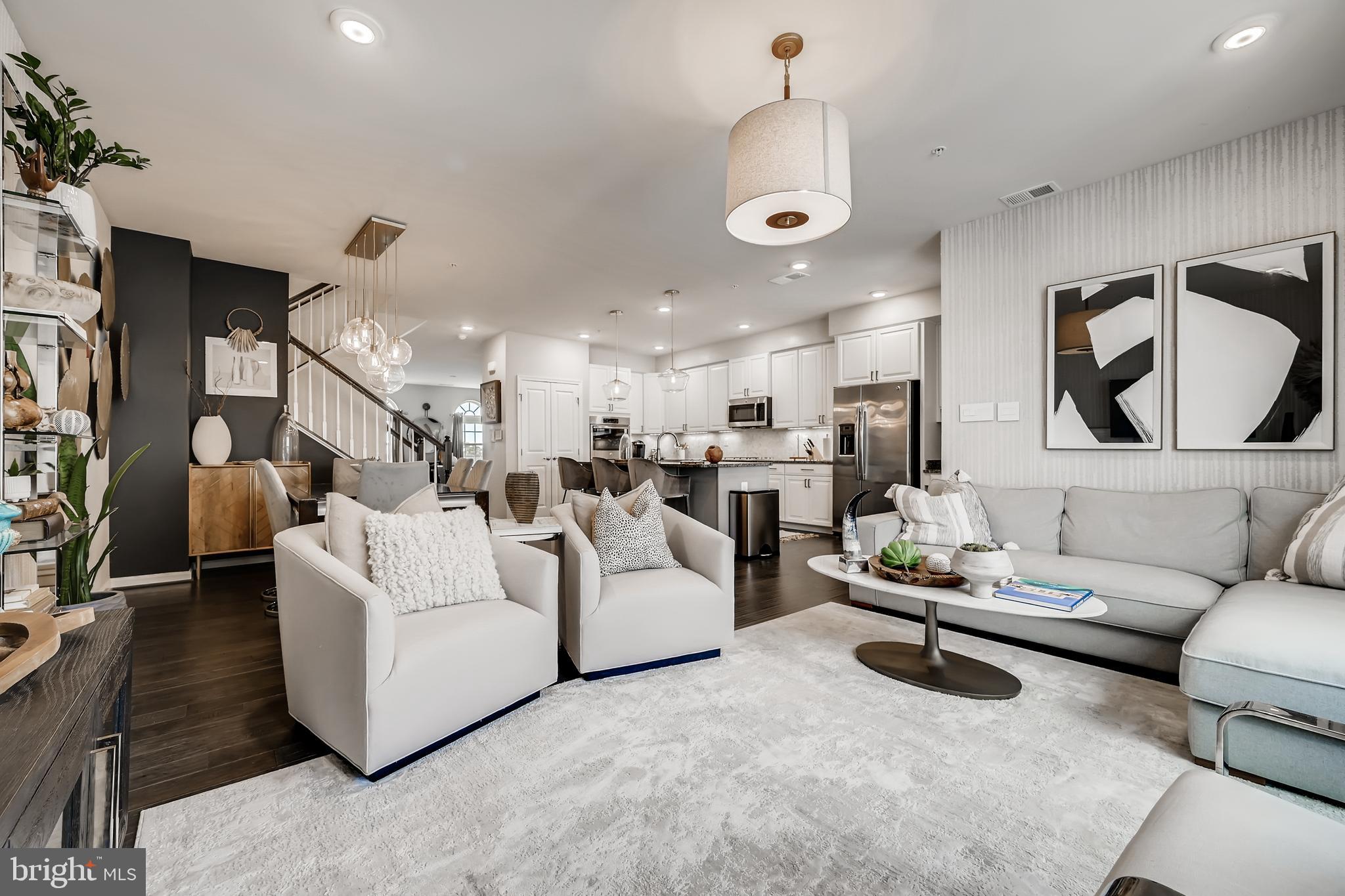 PINEY ORCHARD - Residential