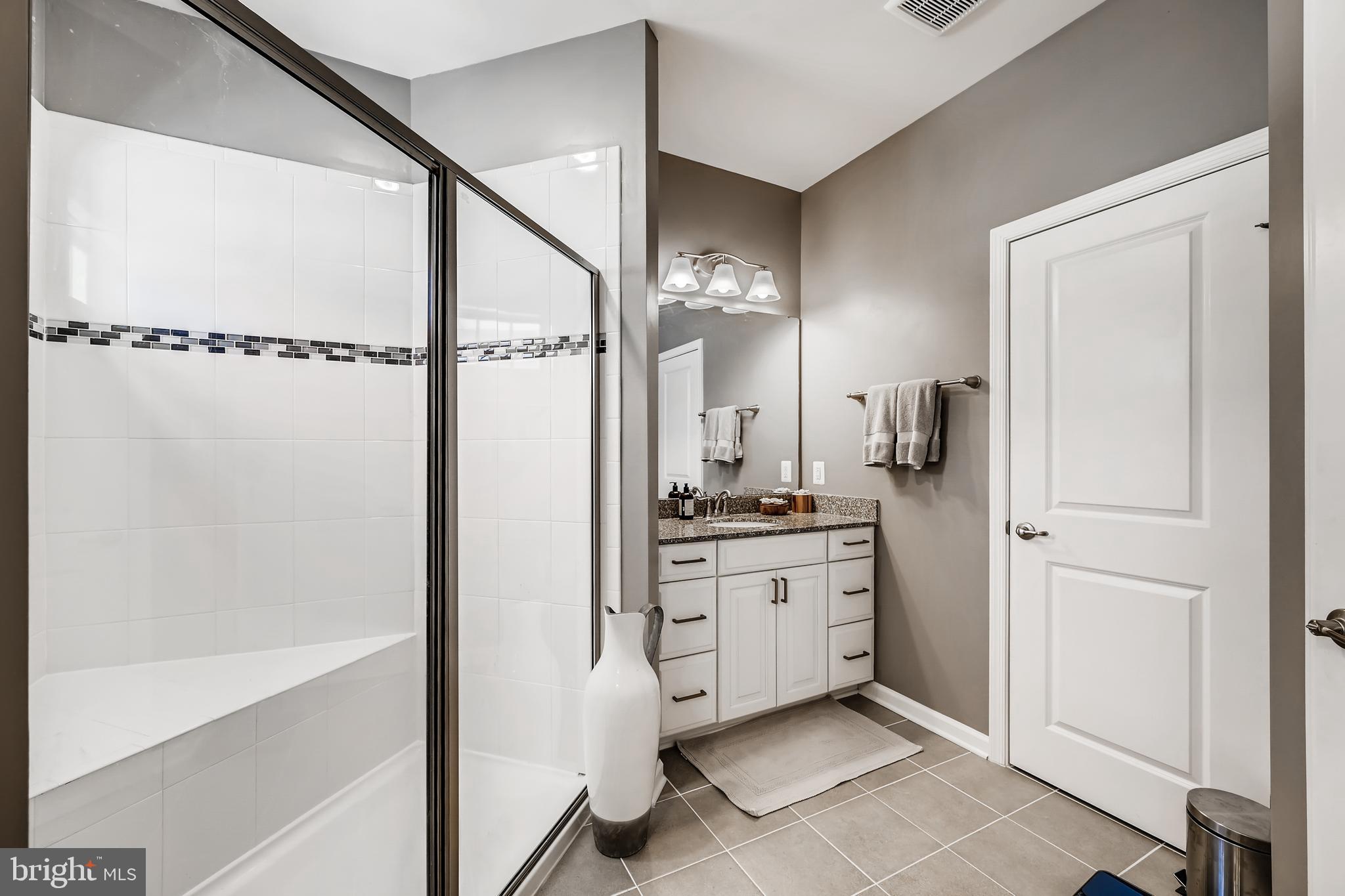 PINEY ORCHARD - Residential