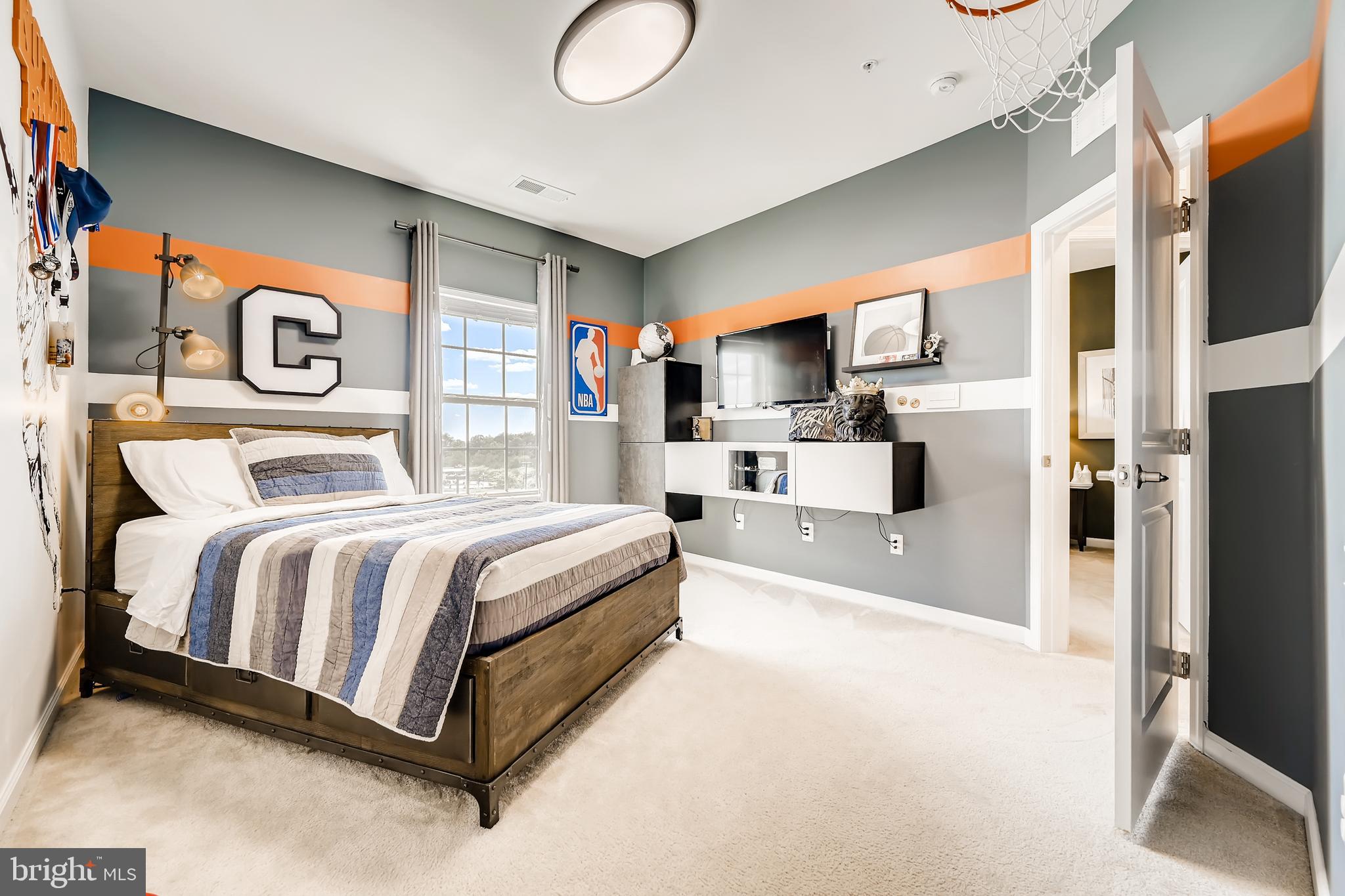 PINEY ORCHARD - Residential