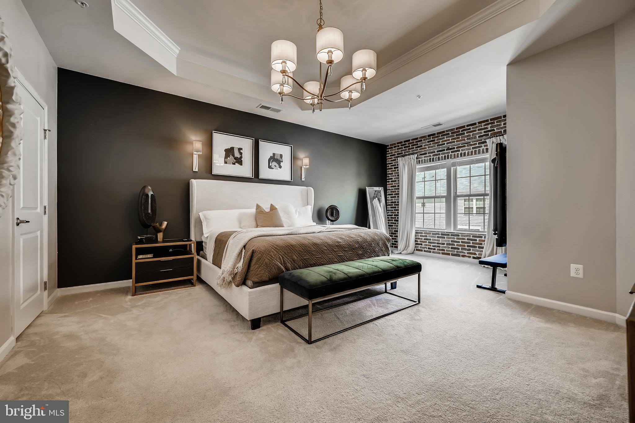 PINEY ORCHARD - Residential