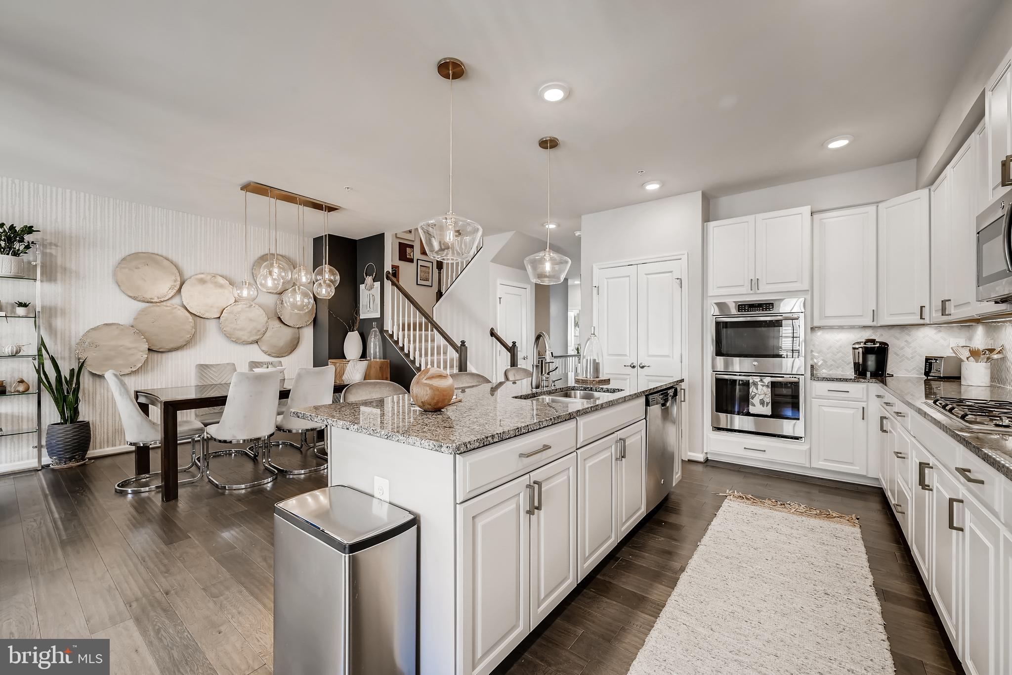 PINEY ORCHARD - Residential