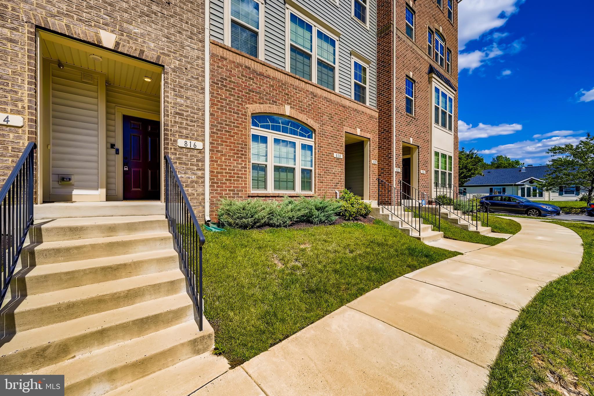 PINEY ORCHARD - Residential