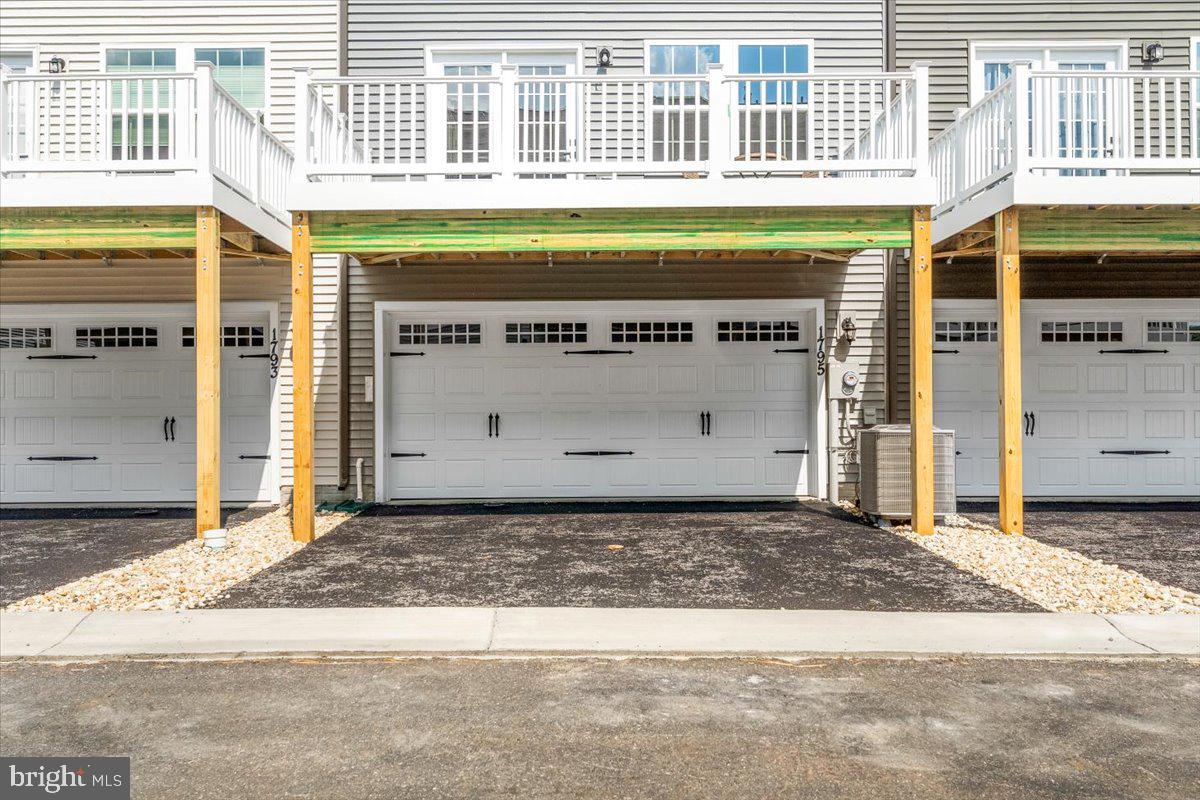 BELLE AIR TOWNHOMES - Residential Lease