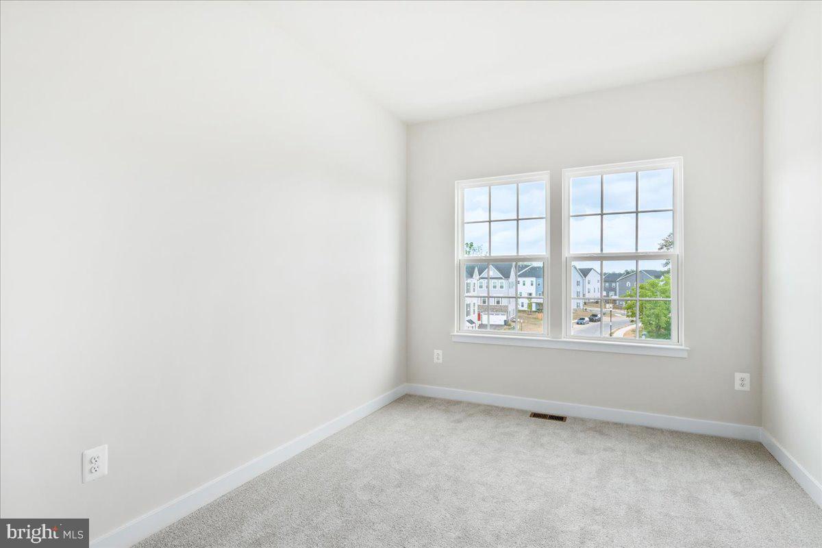 BELLE AIR TOWNHOMES - Residential Lease