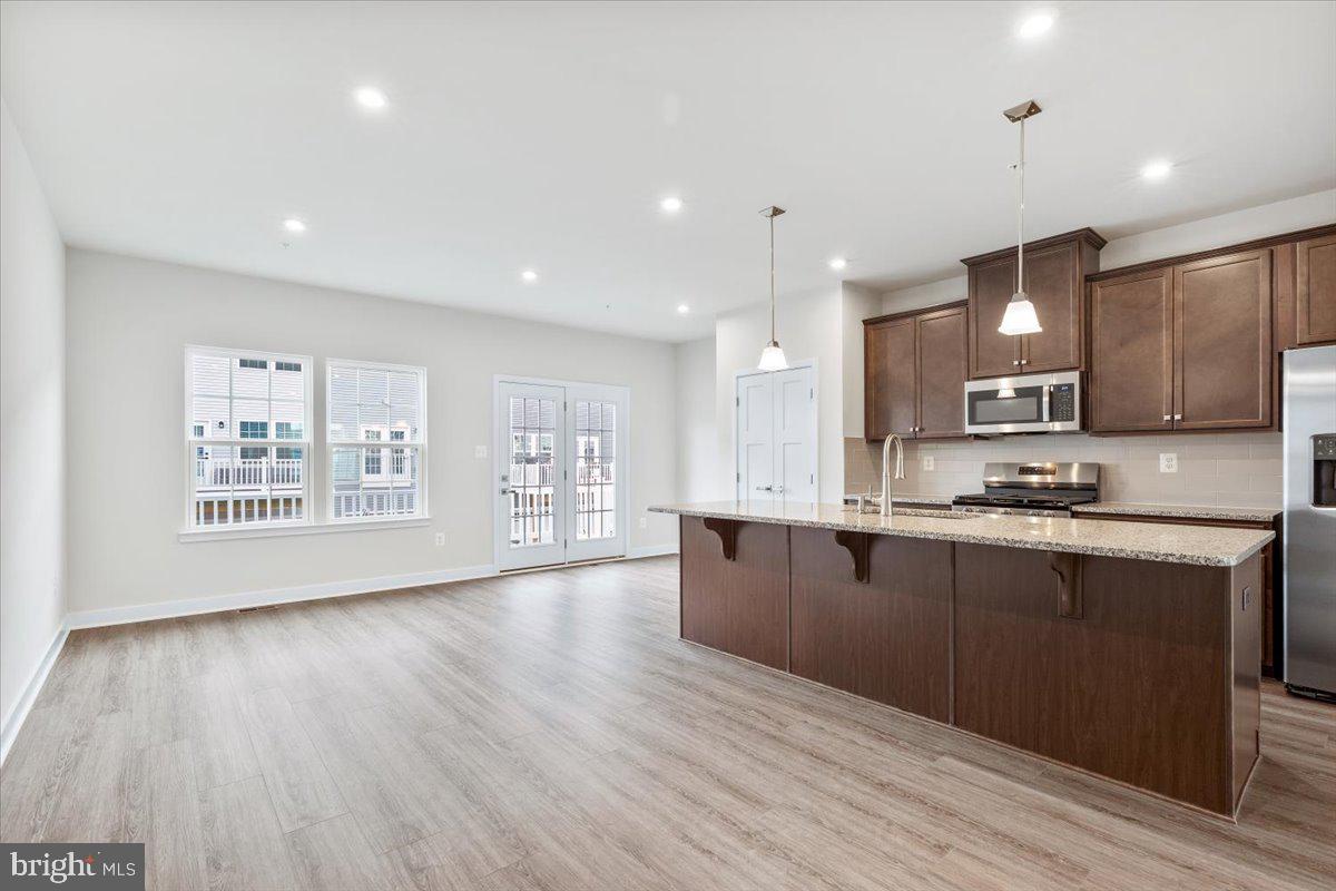 BELLE AIR TOWNHOMES - Residential Lease