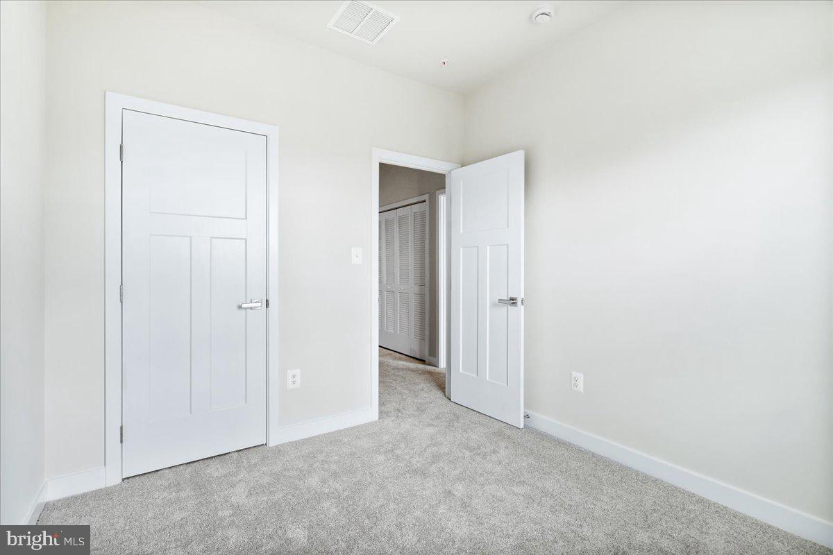 BELLE AIR TOWNHOMES - Residential Lease