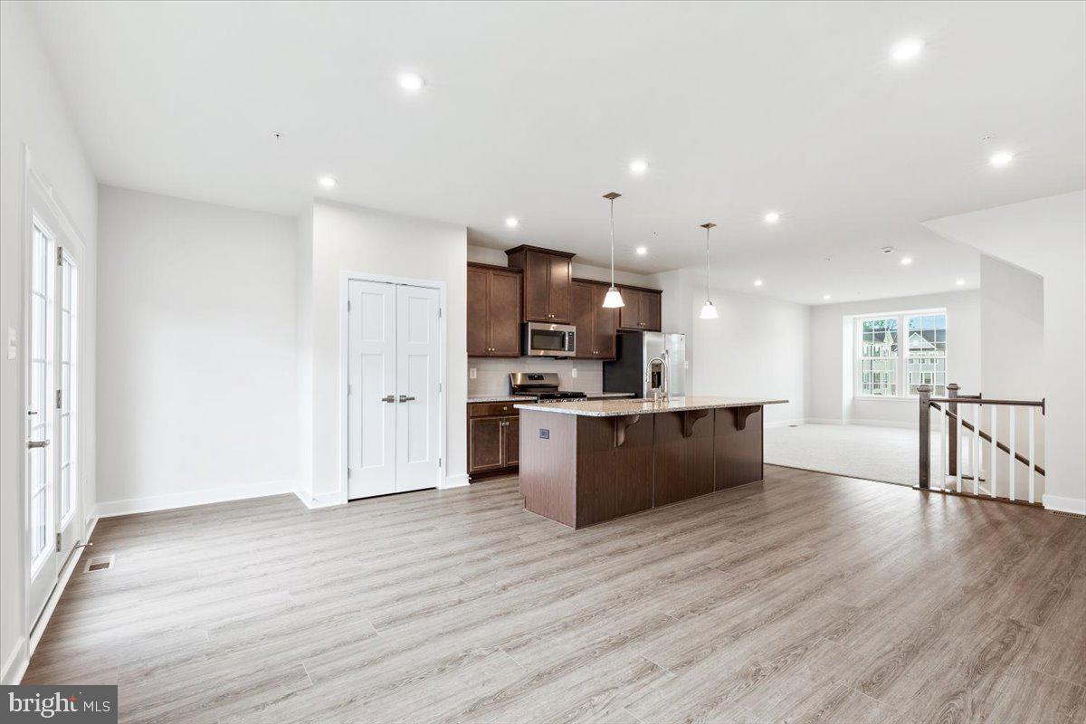 BELLE AIR TOWNHOMES - Residential Lease