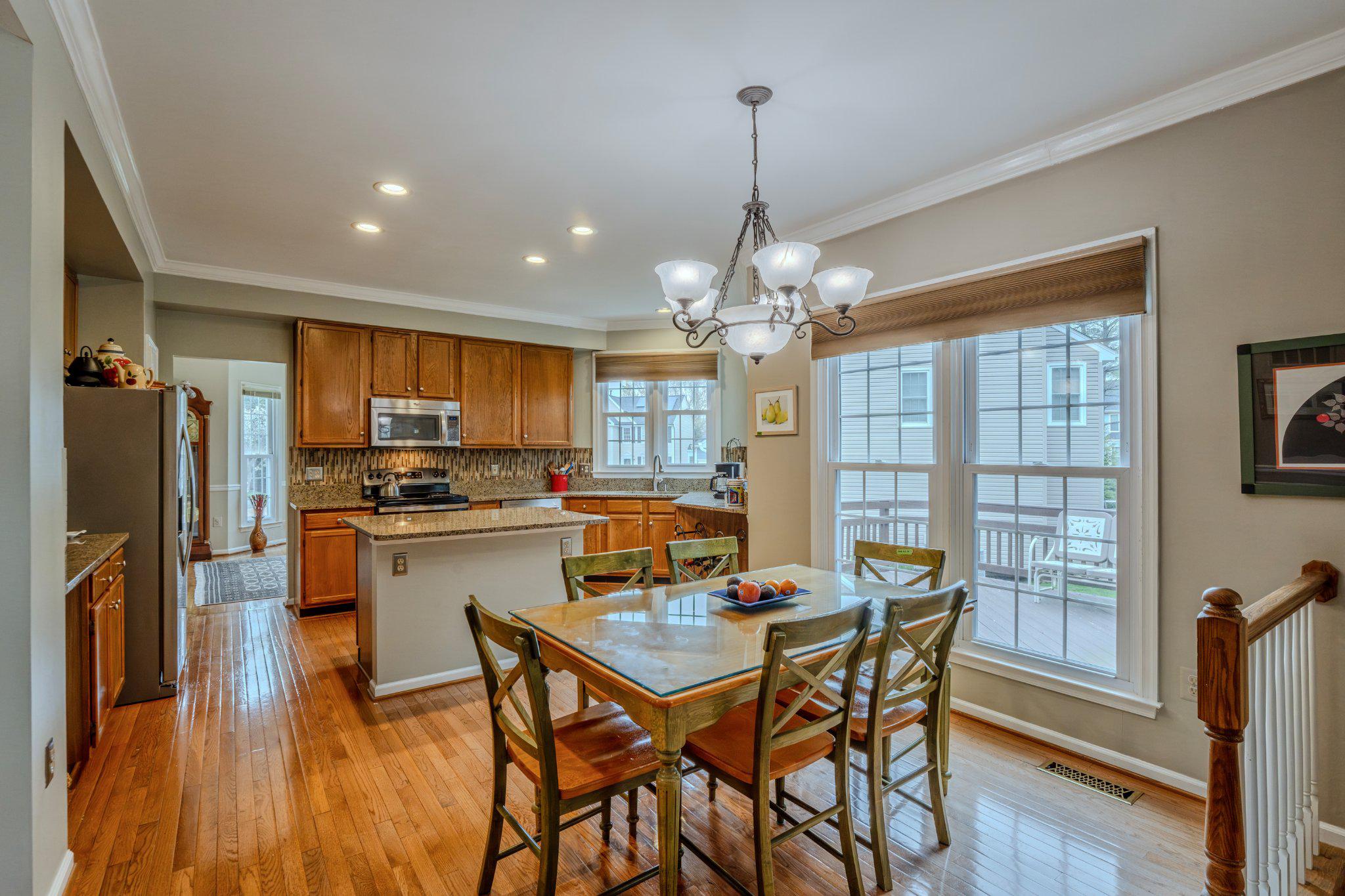POTOMAC LAKES - Residential