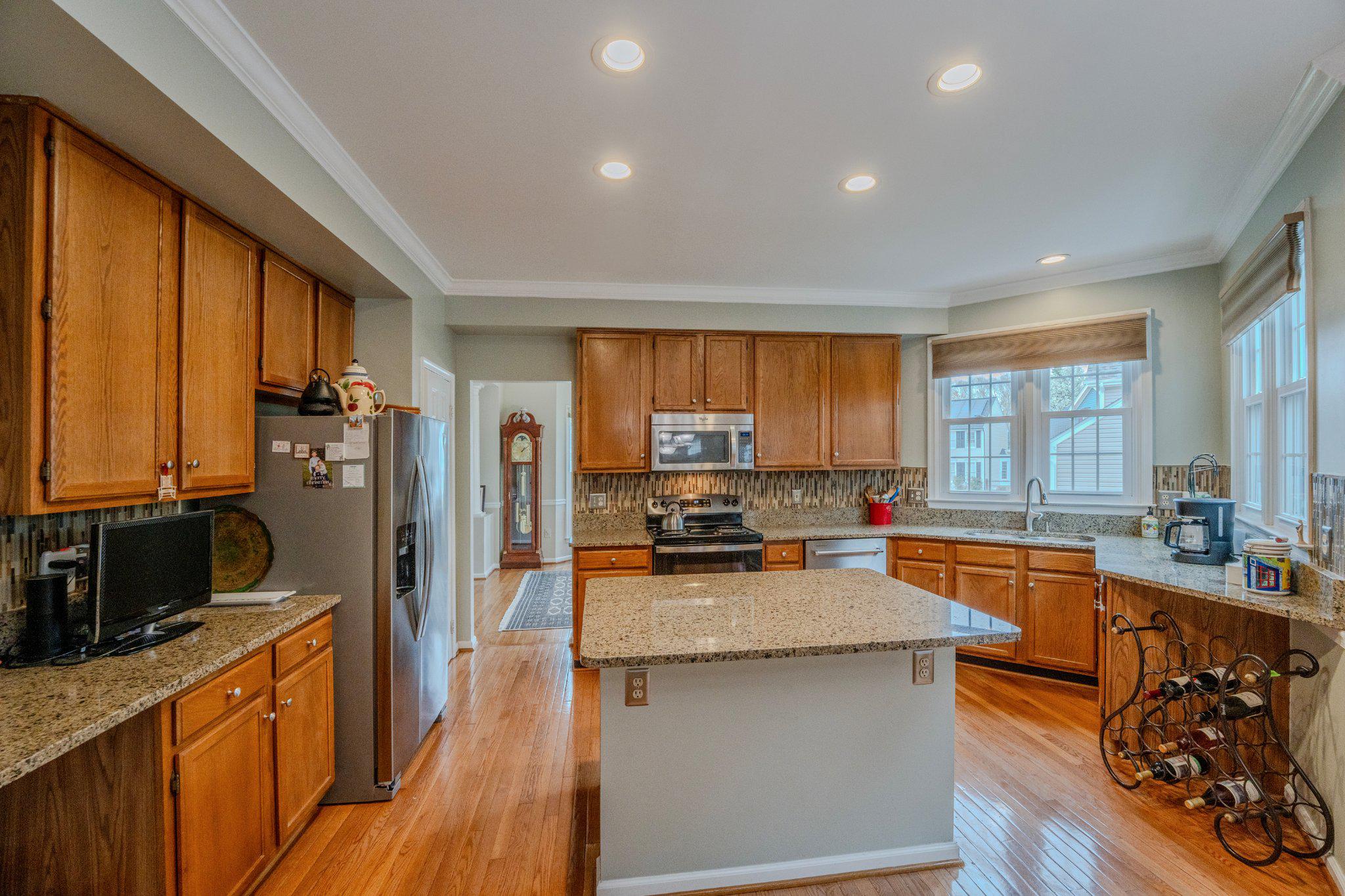POTOMAC LAKES - Residential