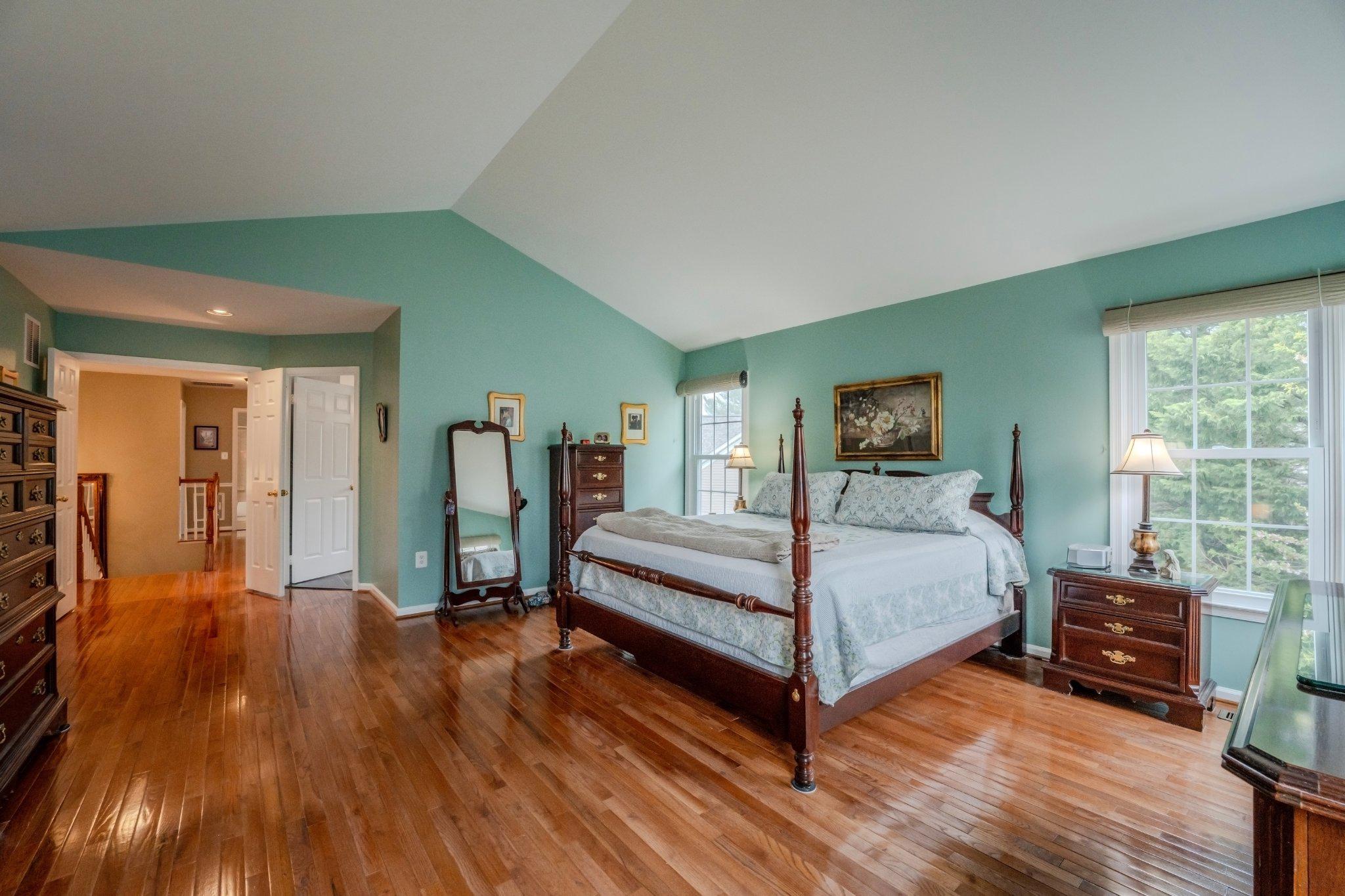 POTOMAC LAKES - Residential