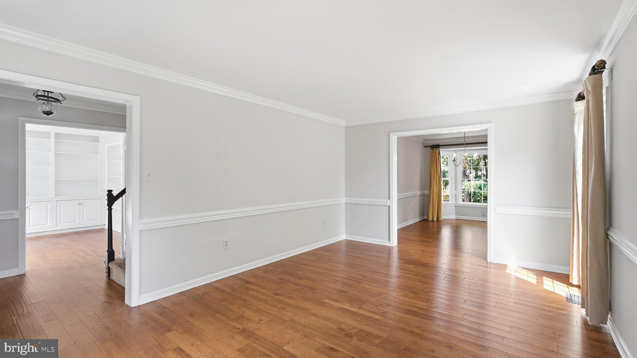 32 LARKWOOD COURT