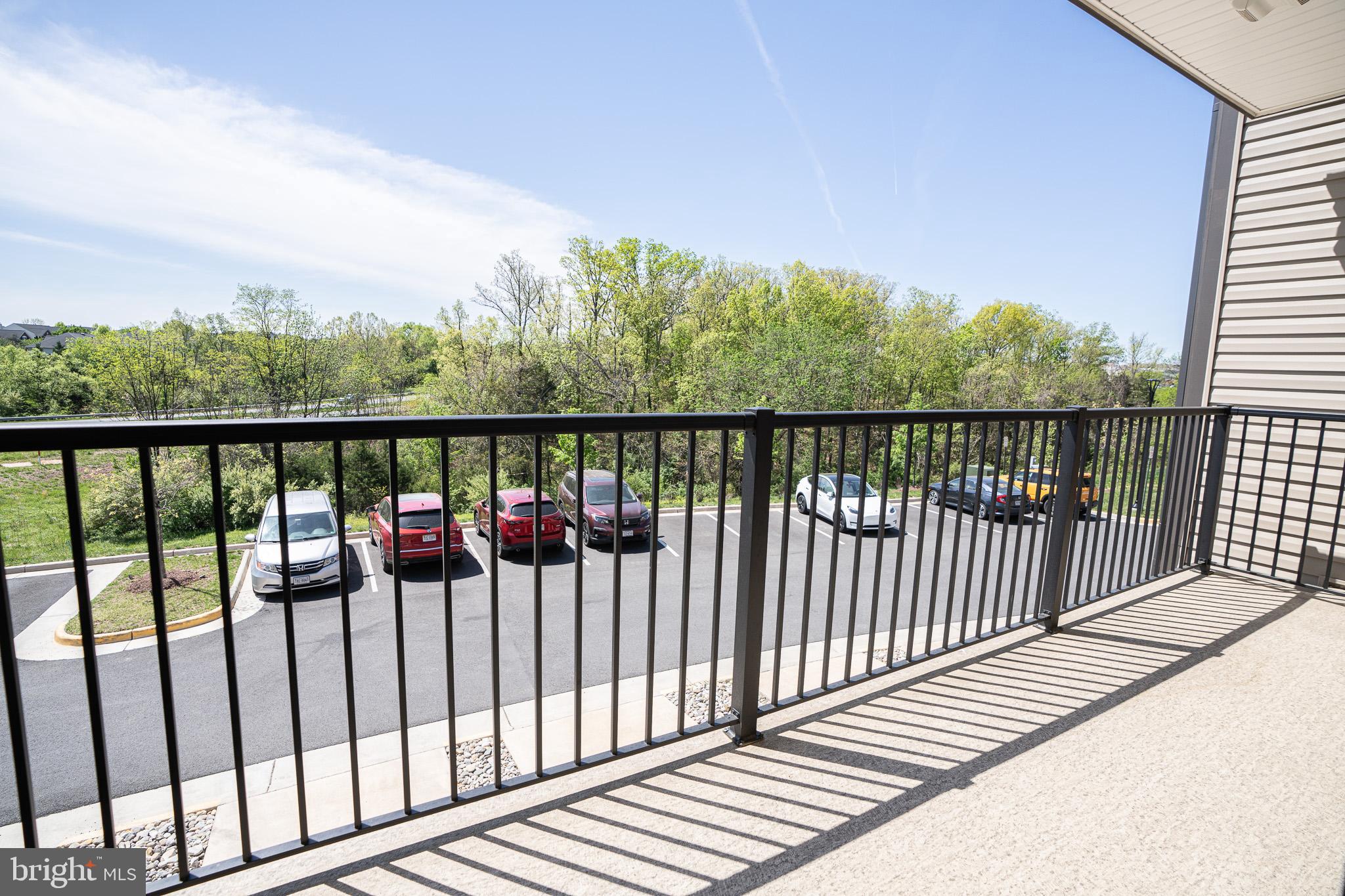 METRO WALK AT MOOREFIELD STATION - Residential