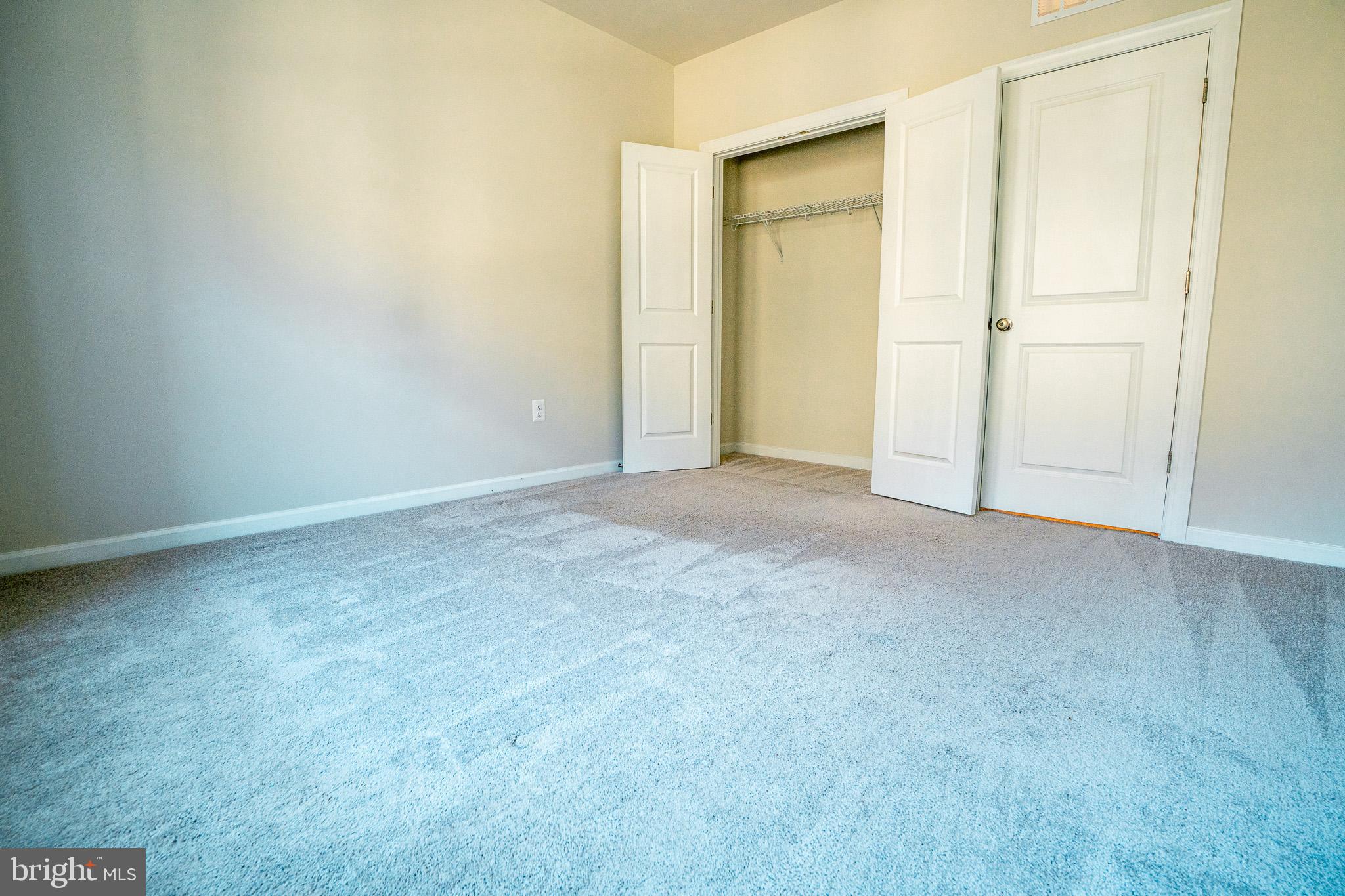 METRO WALK AT MOOREFIELD STATION - Residential